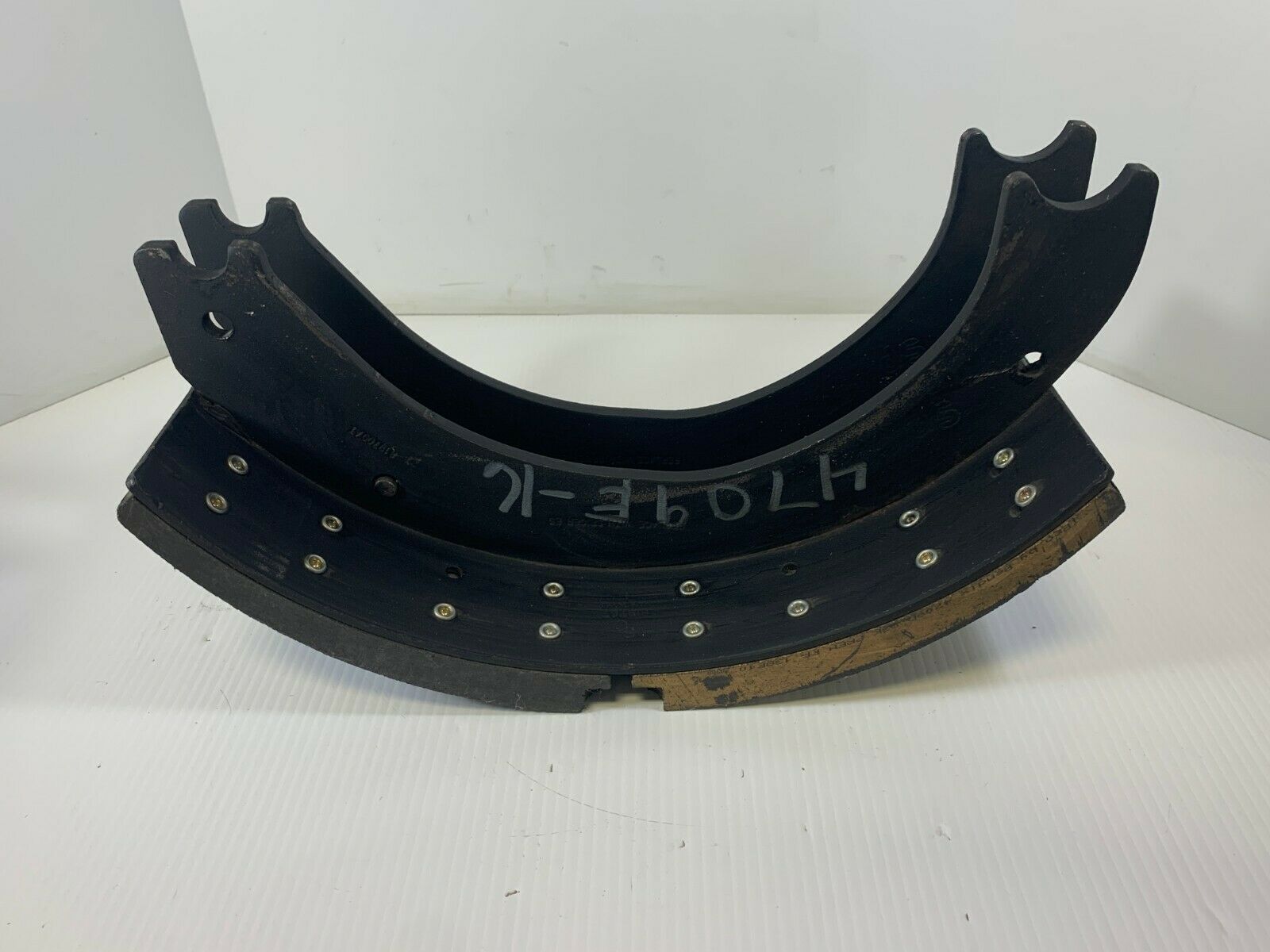 Heavy Truck Brake Shoe Lining 4709E-16 VIPRO V-671168