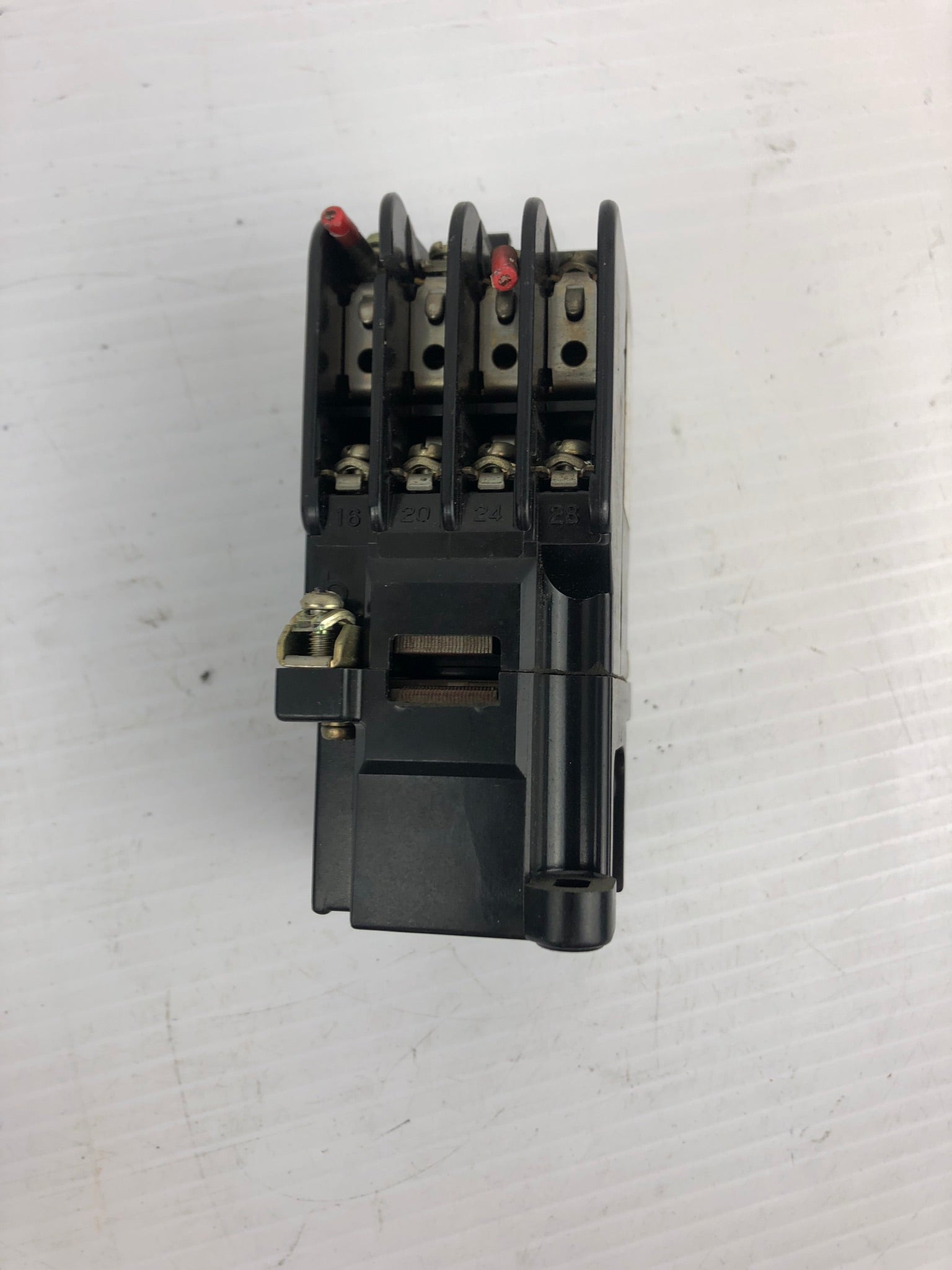 Fuji Electric 1RH862 Auxiliary Relay SRC50-3F 300V