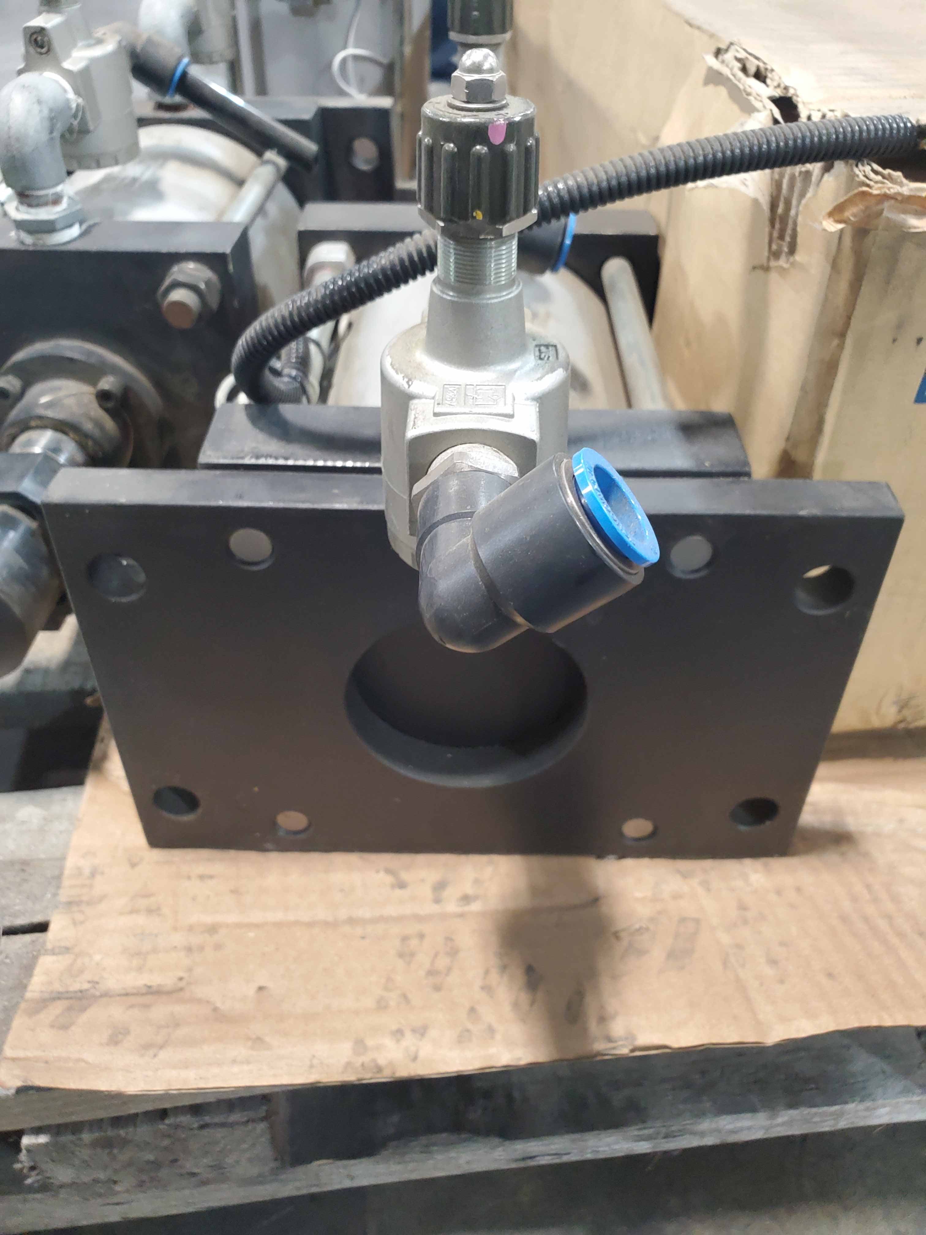 SMC CDS1GN160-150-Y7BW Hydraulic Cylinder