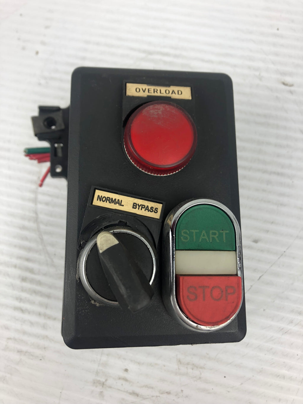 Allen Bradley Switch Control Box - Overload - Normal Bypass - Start ...