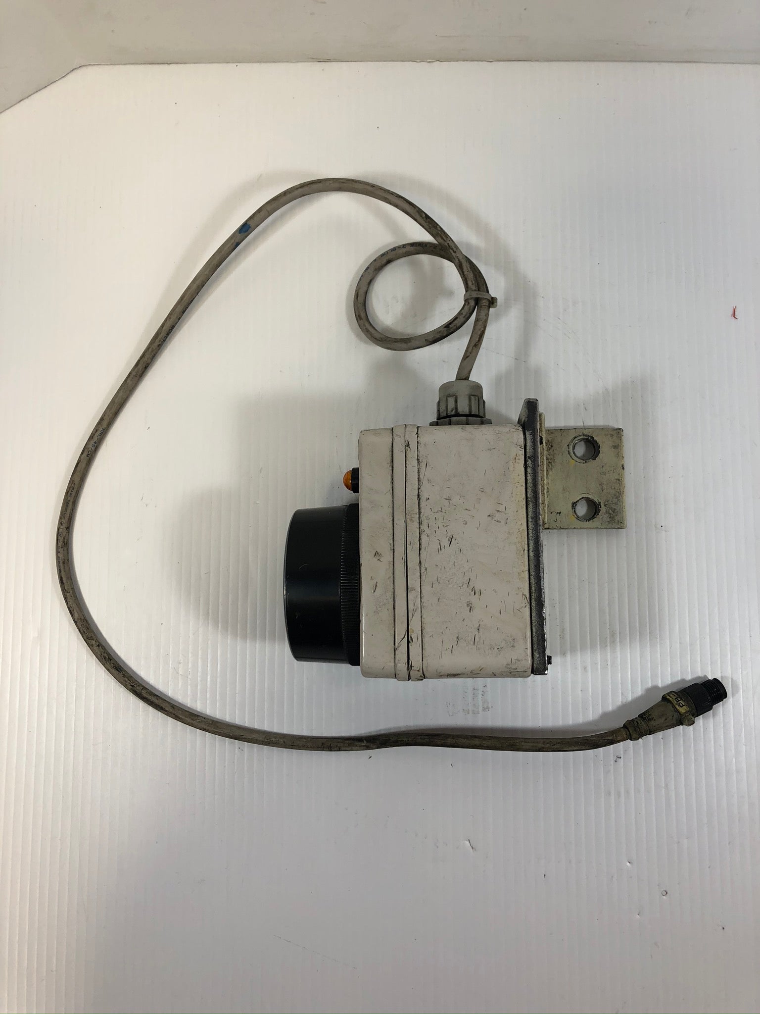Push Button Auto Run Switch Black Left Mount with Cable