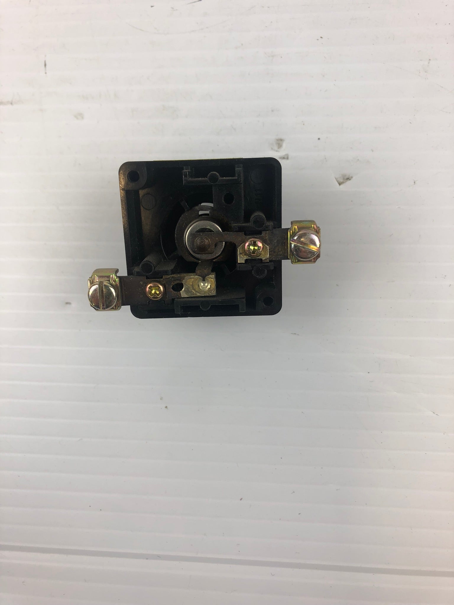 Fuji RCa470-Z Pilot Lamp 150V 3W (No Cover)