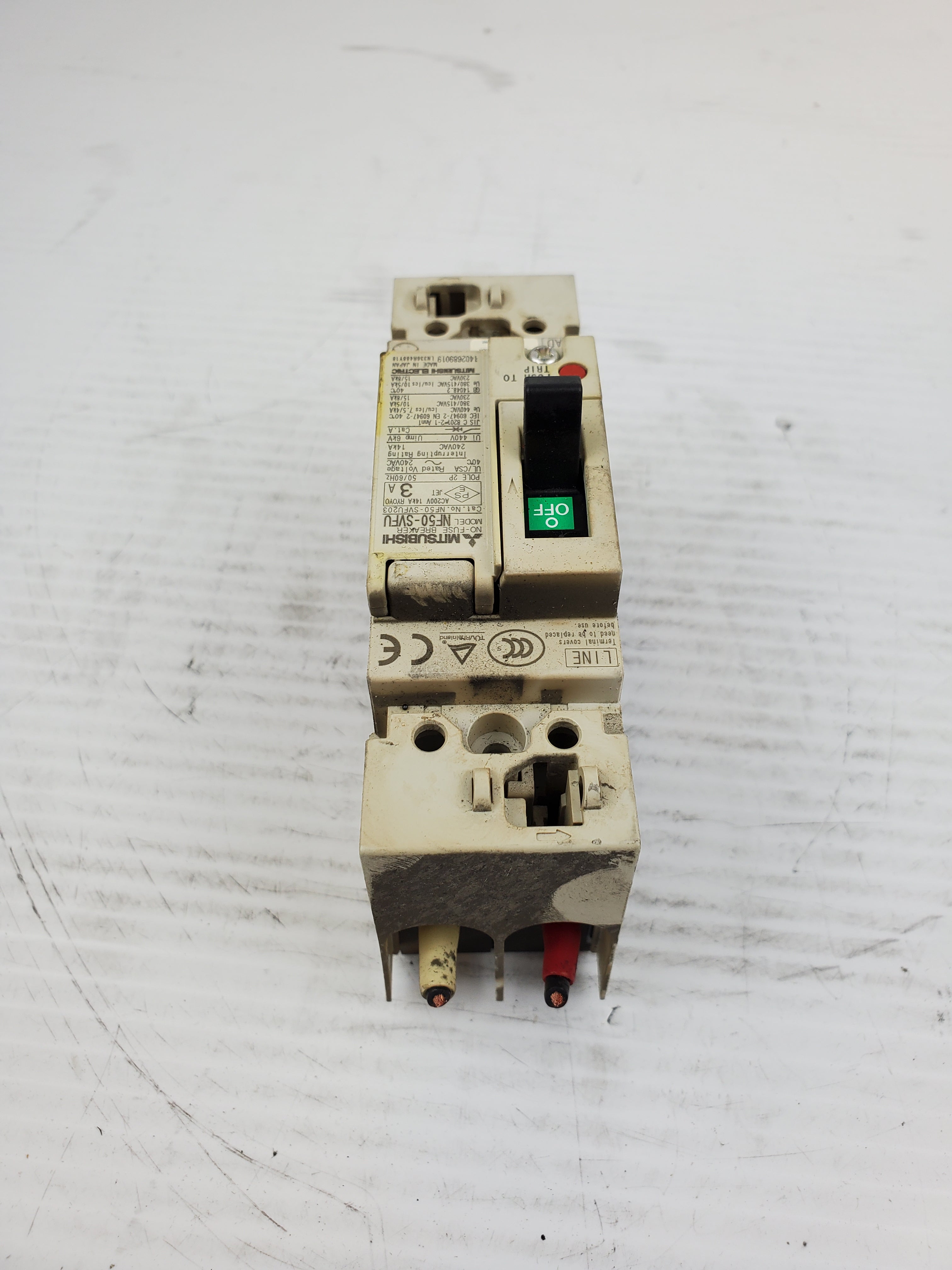 Mitsubishi NF50-SVFU 2 Pole No-Fuse Circuit Breaker NF50-SVFU203 3A