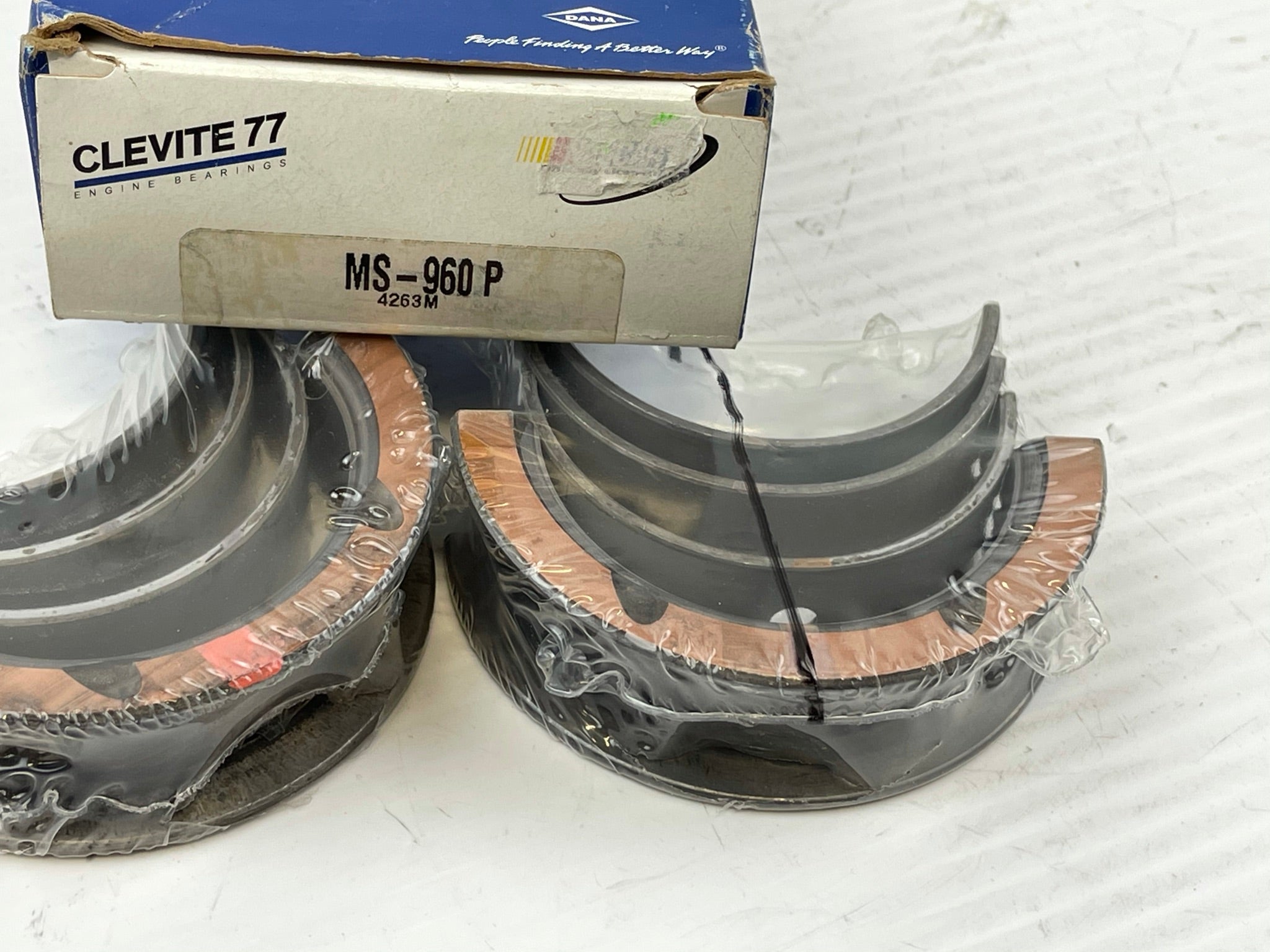 Clevite MS-960 P Engine Crankshaft Main Bearing Set