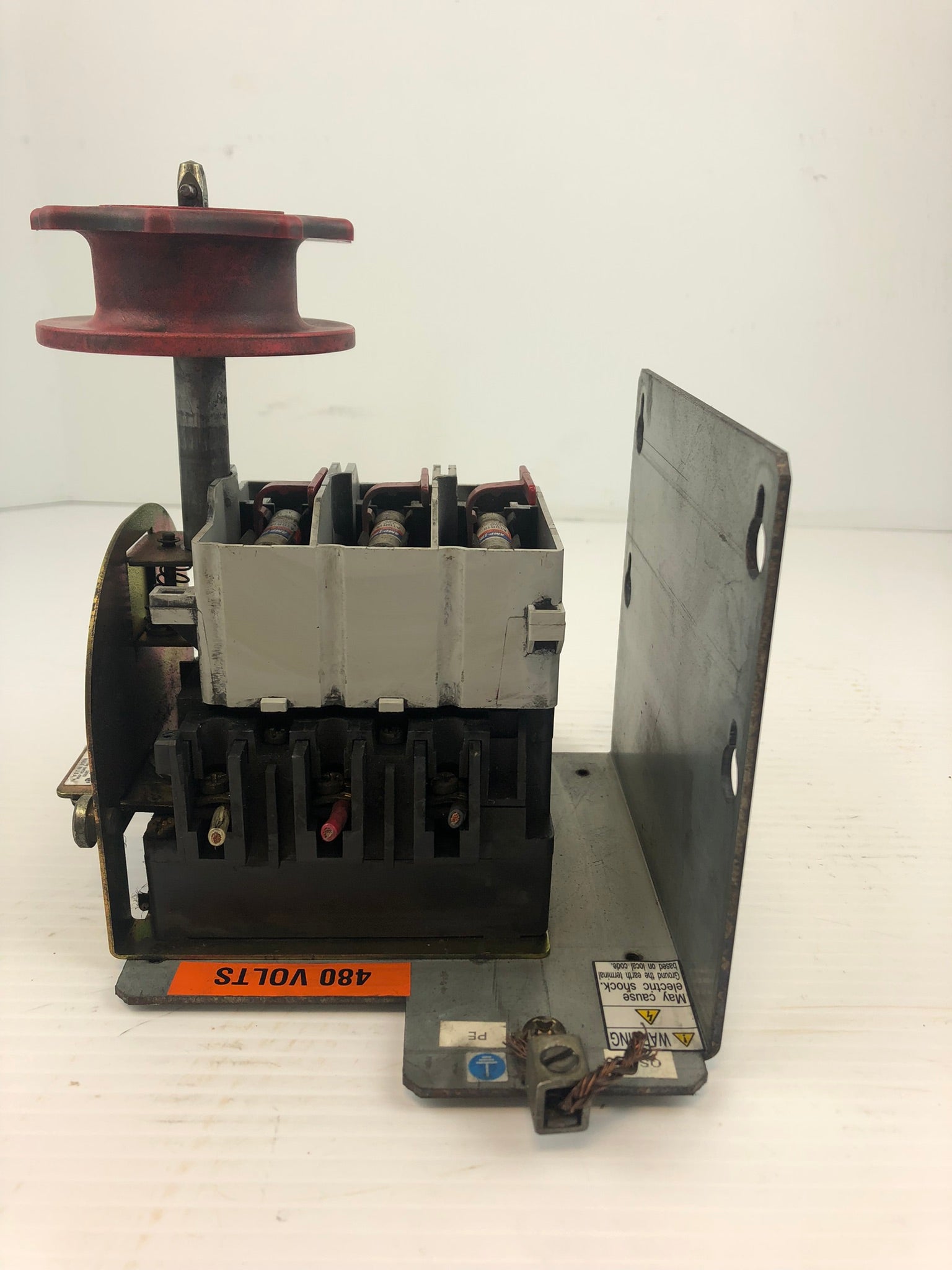 Allen-Bradley 194RF-NC030* Ser A Fused Disconnect Switch Mounted