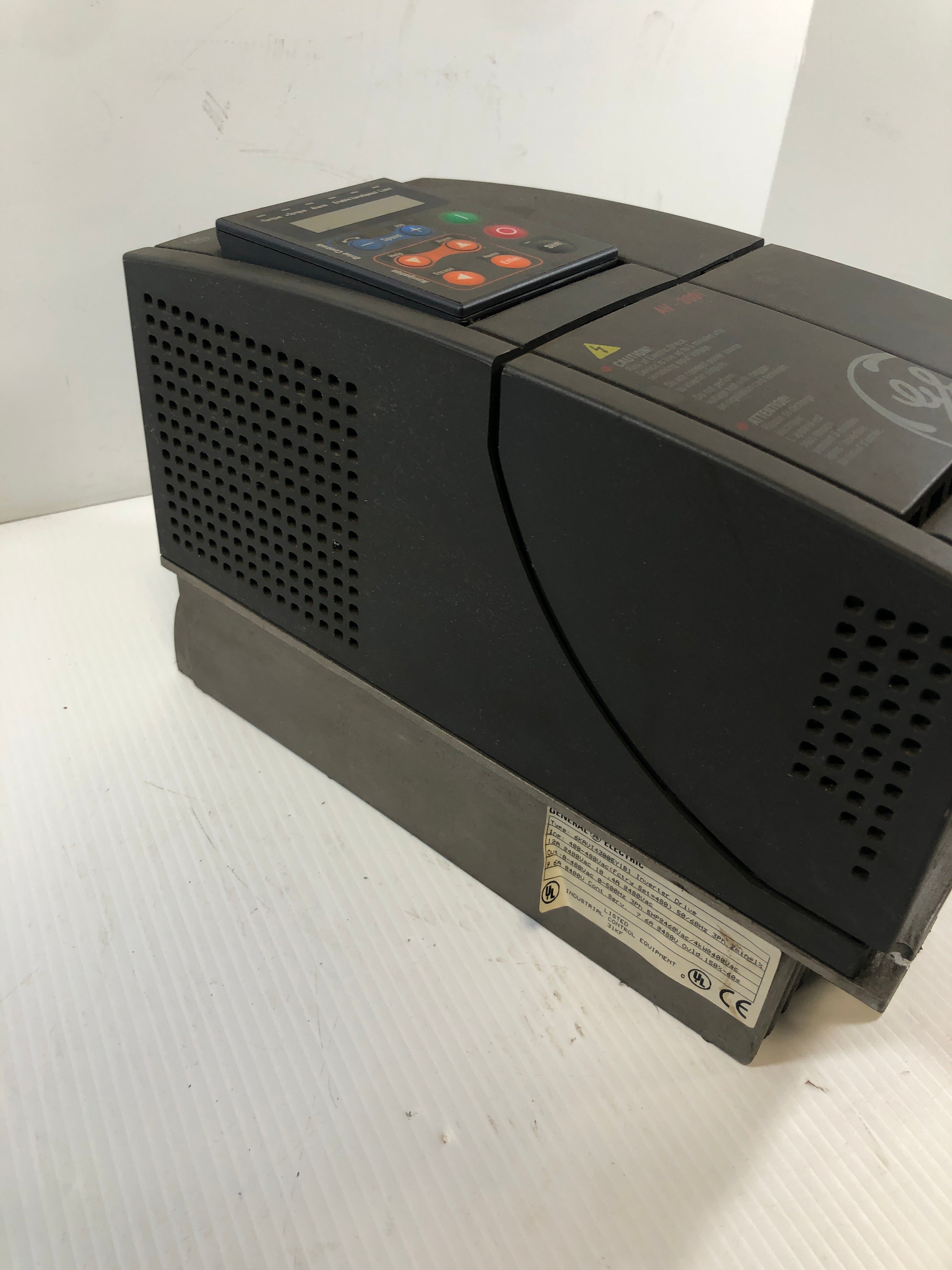 GE Inverter Drive AV-3001 Type 6KAVI43005Y1B1