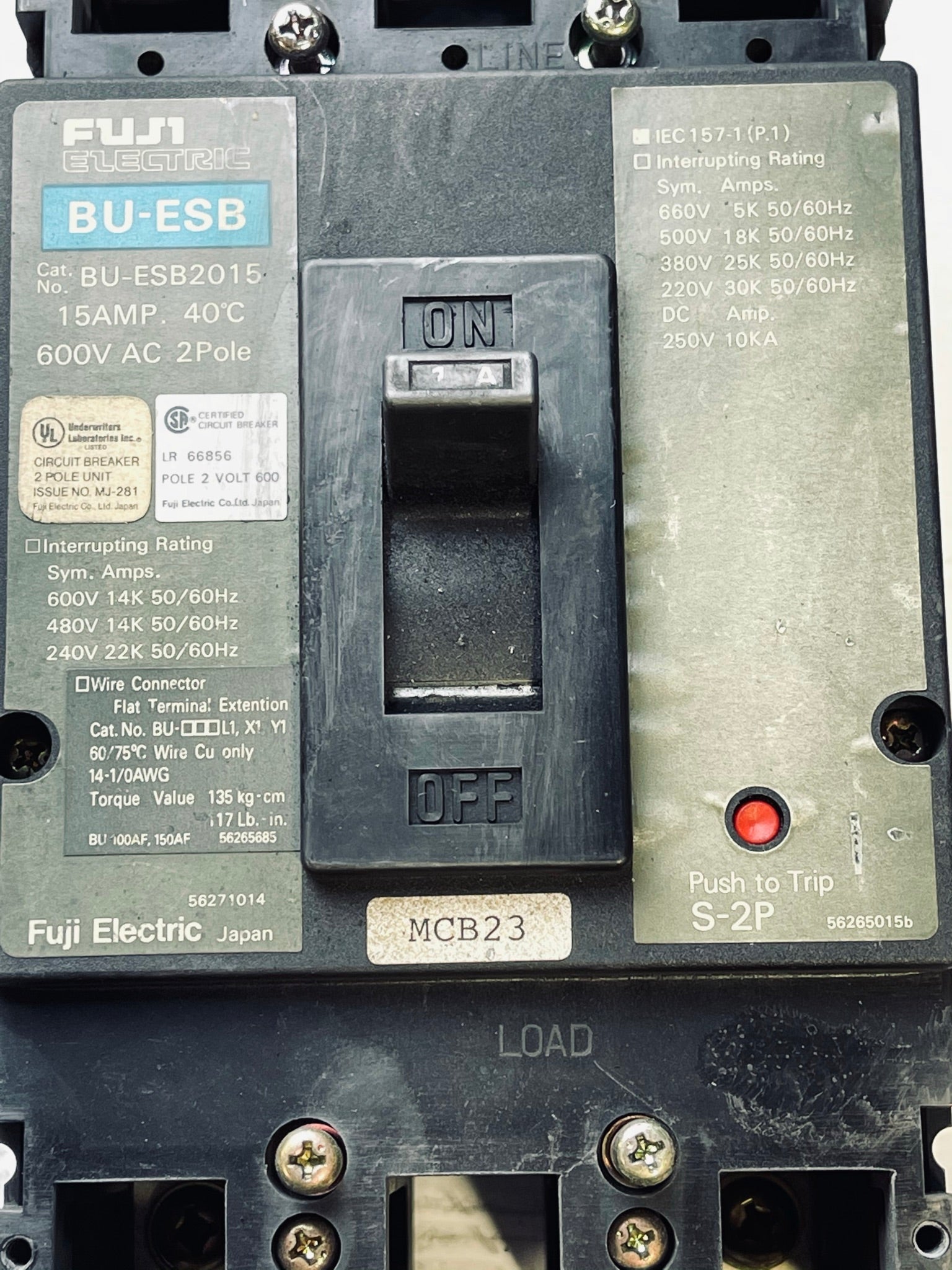Fuji BU-ESB BU-ESB2015 15 AMP 40C 600V AC 2 Pole Circuit Breaker