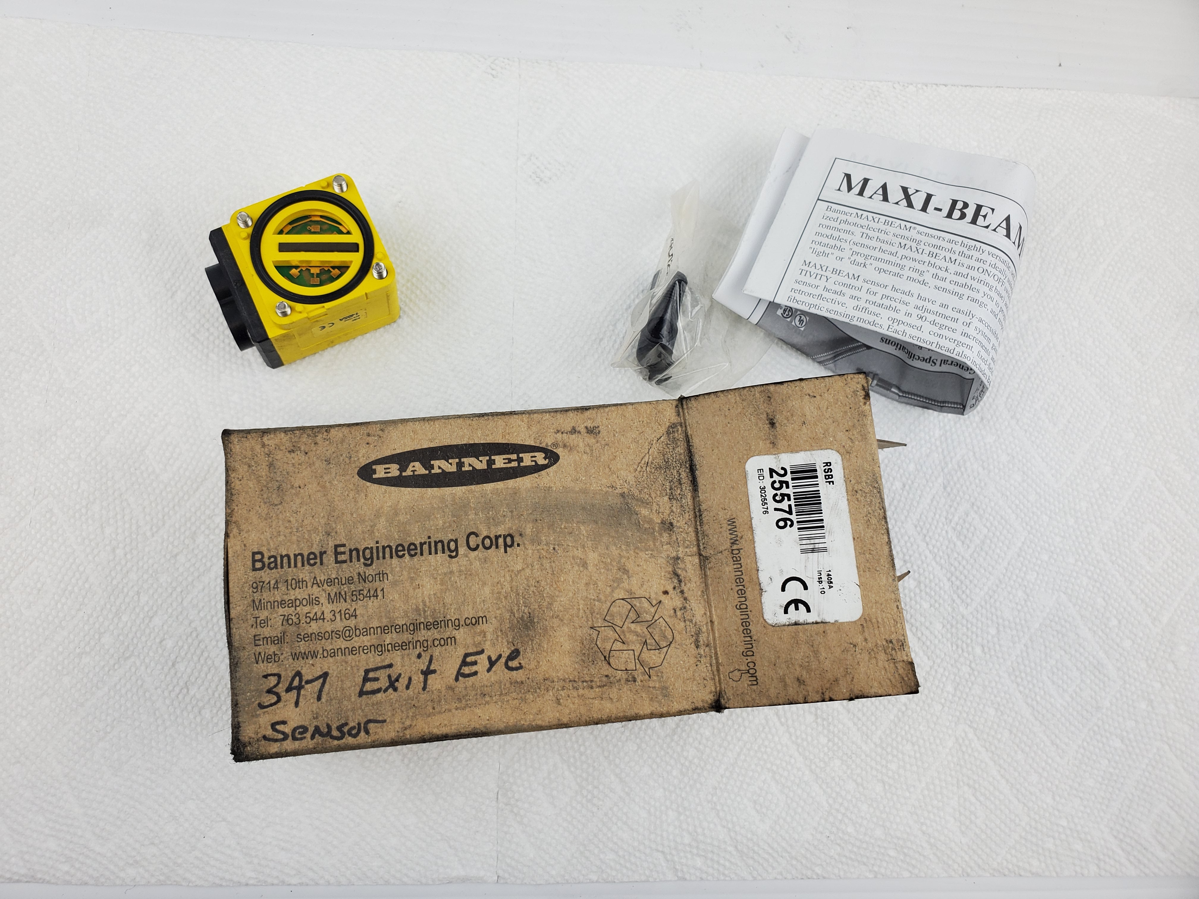 Banner Engineering 25576 RSBF Maxi-Beam Glass Fiber Optic Sensor Head Module