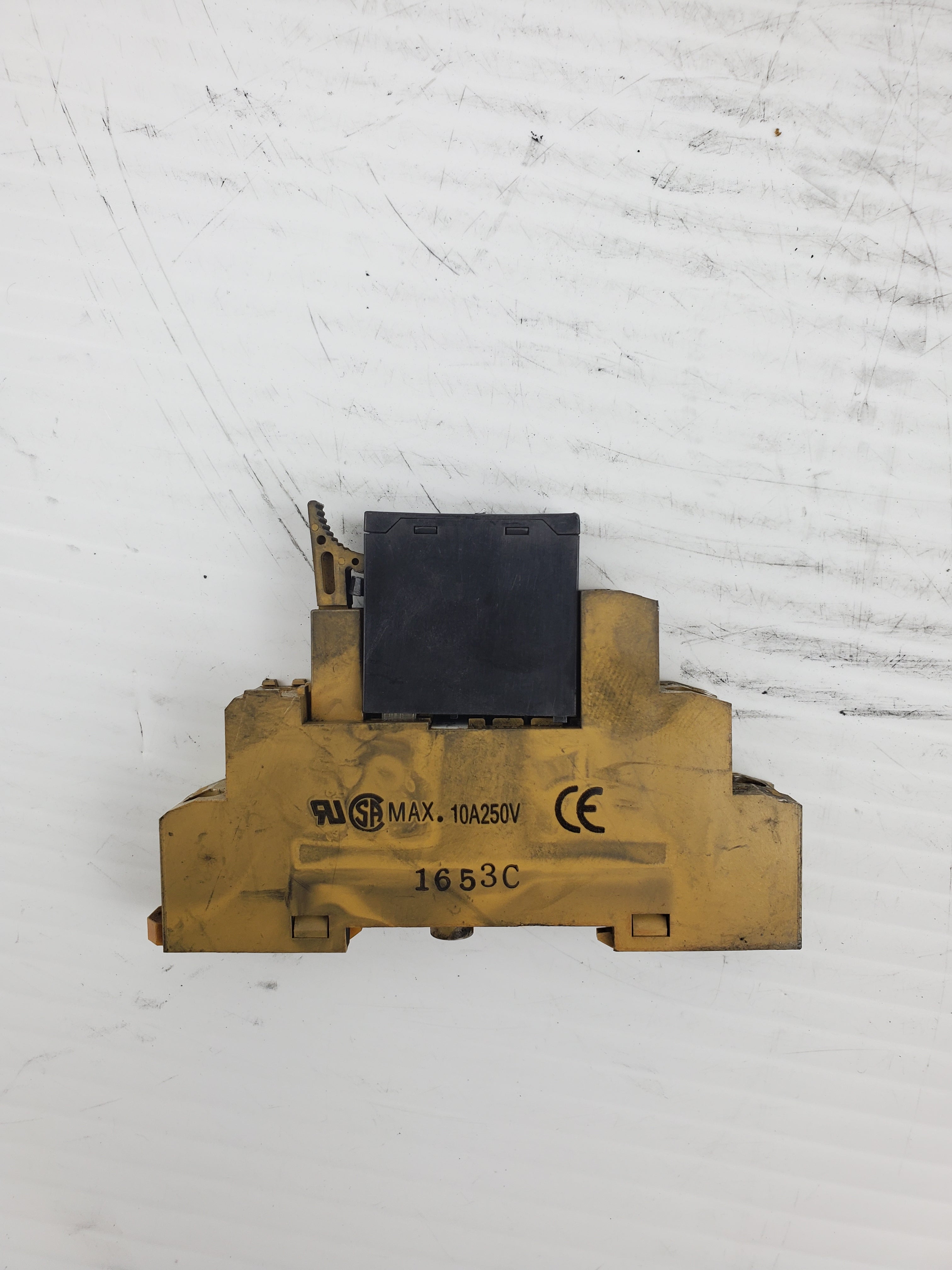 Omron Relay G2R-1-SND (S) 120 VAC and G3R-ODX02SN (Lot of 8)