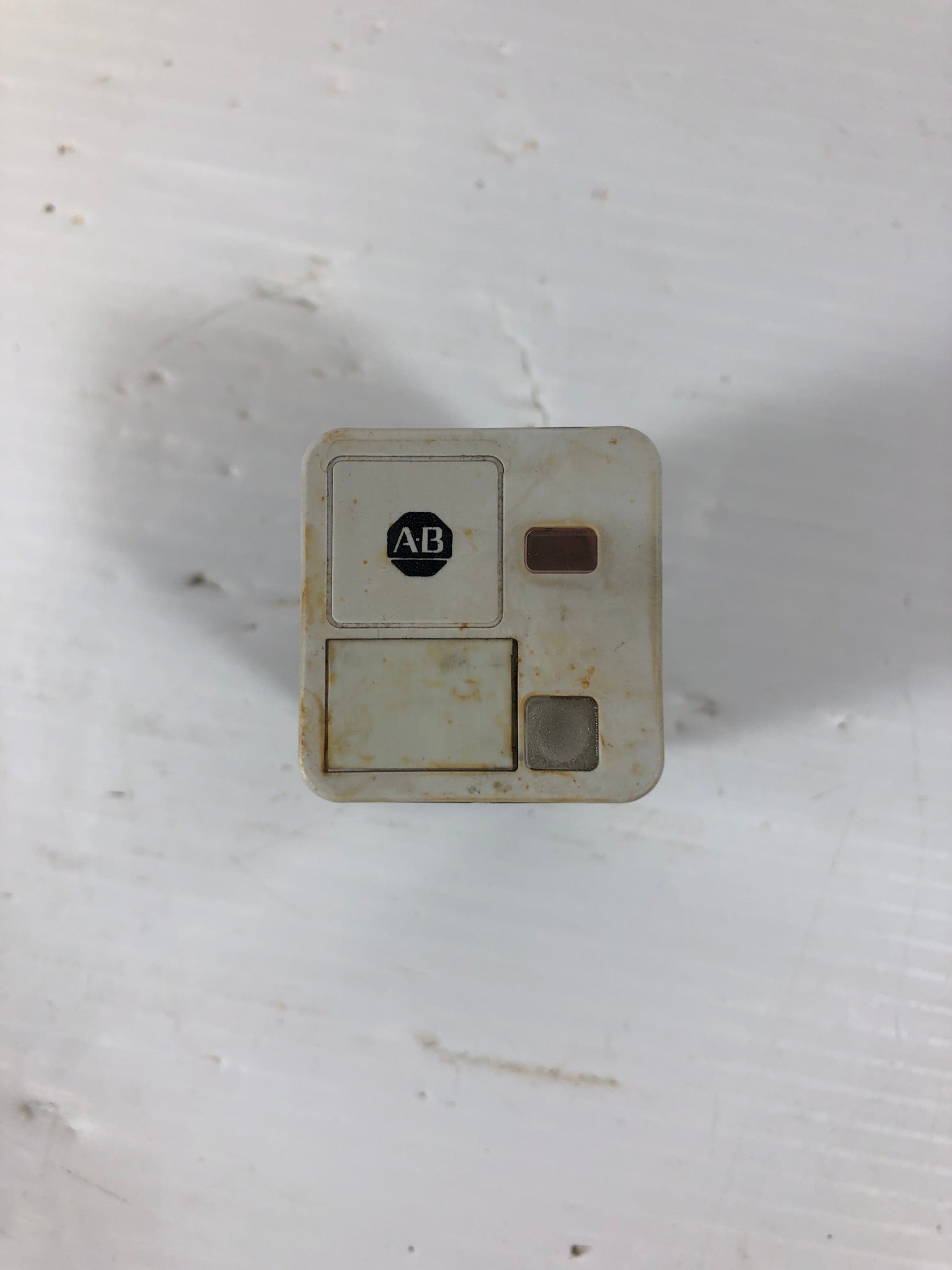 Allen-Bradley 700-HB32A1 Series C 120 VAC General Purpose Relays - Lot of 5