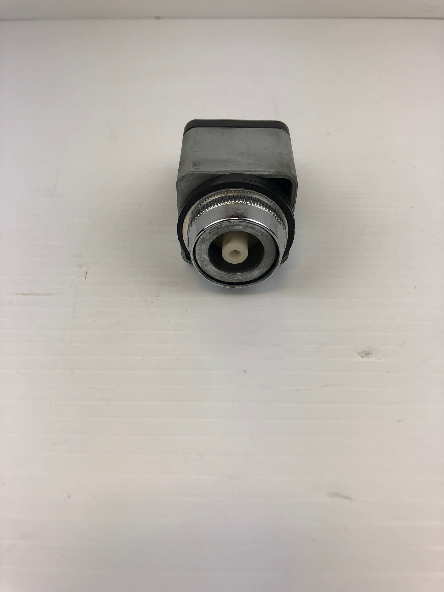 Fuji 70C-IA Reset Button Black, Missing Reset Button 600 VAC 150 V 600V DC
