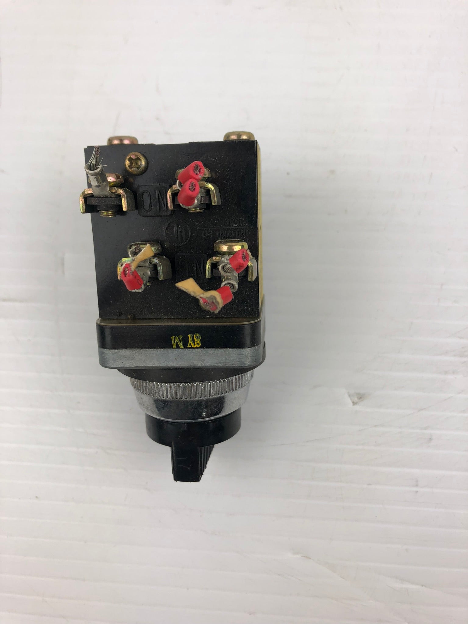 Fuji 70C-IB 70C-IA Selector Switch Black 600VAC
