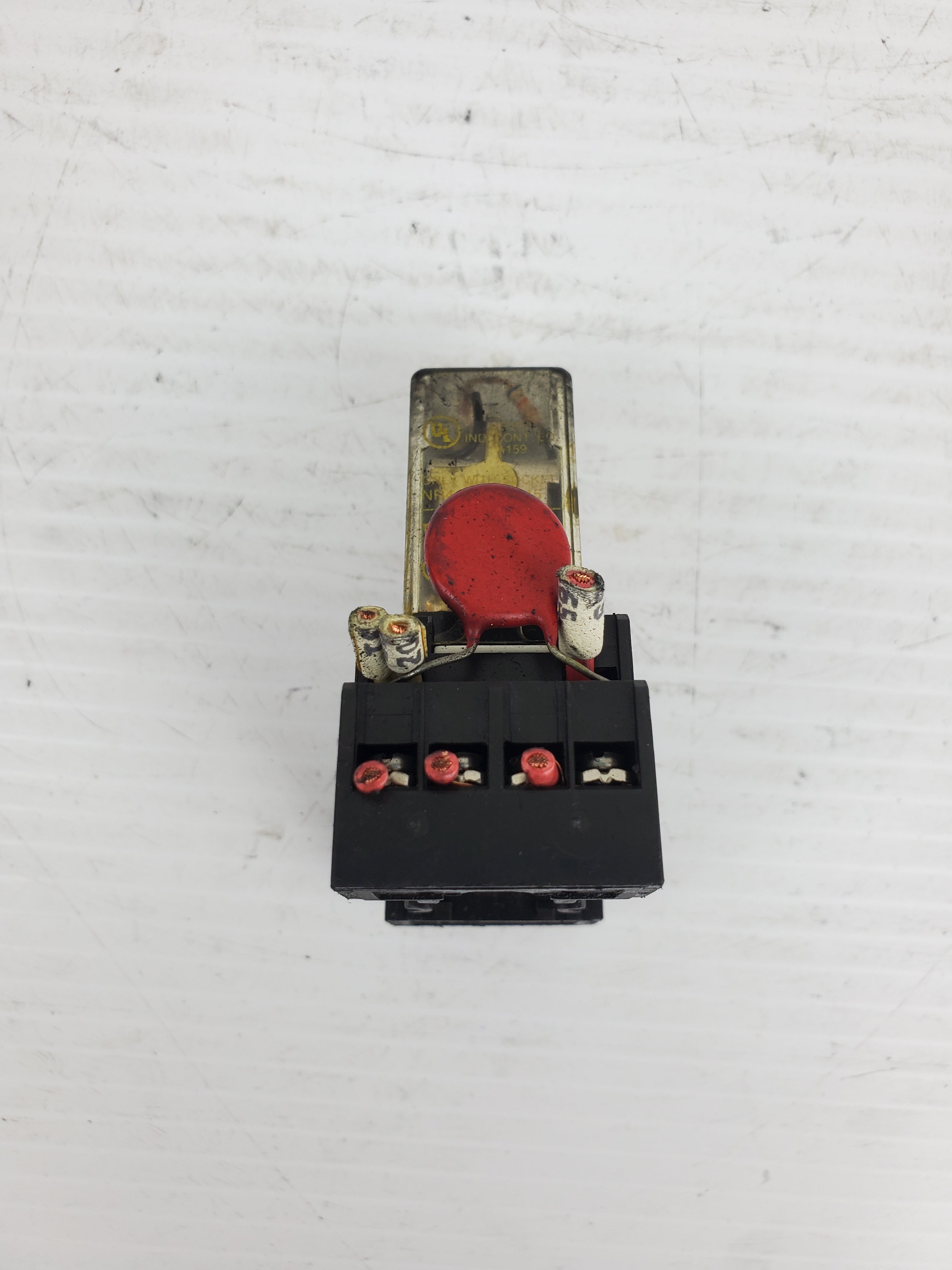 Square D RSD14M1P14V53 Relay with Base 700-HN 103 Series B
