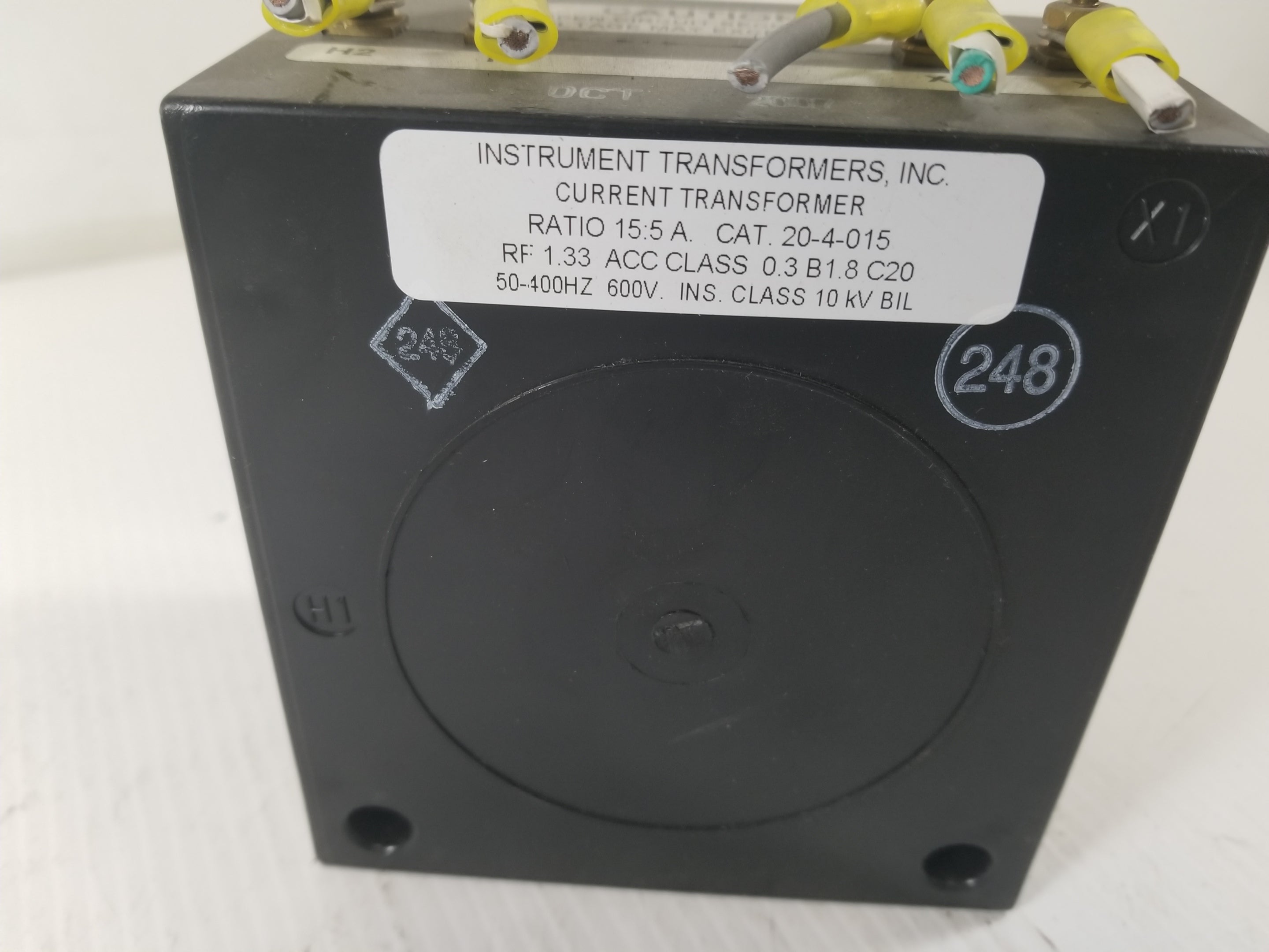 Instrument Transformers 20-4-015 Current Transformer 10kV