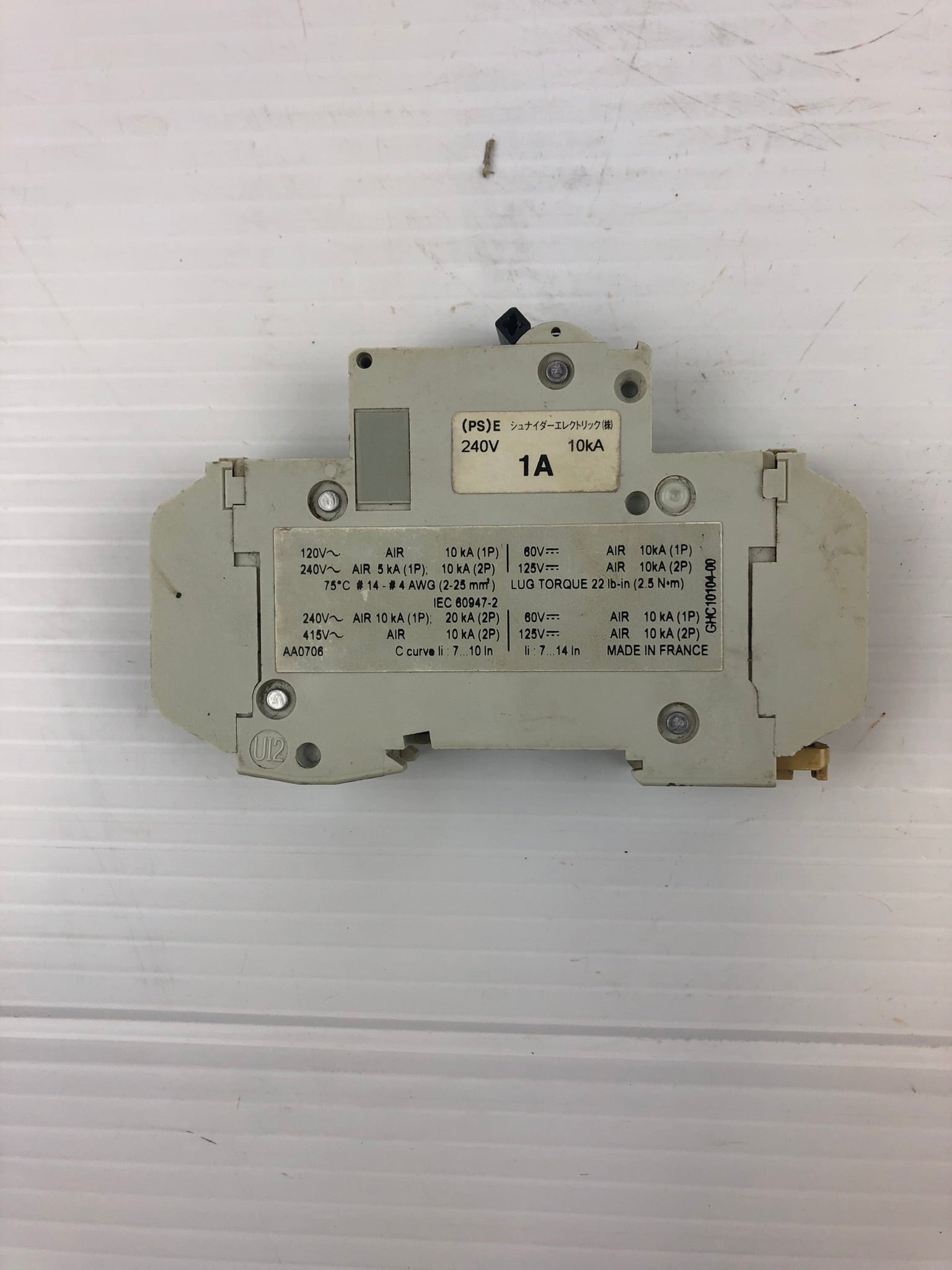 Merlin Gerin C1A Circuit Breaker 1P 240V~60V Multi 9 C60 60101 w/Locking Clasp