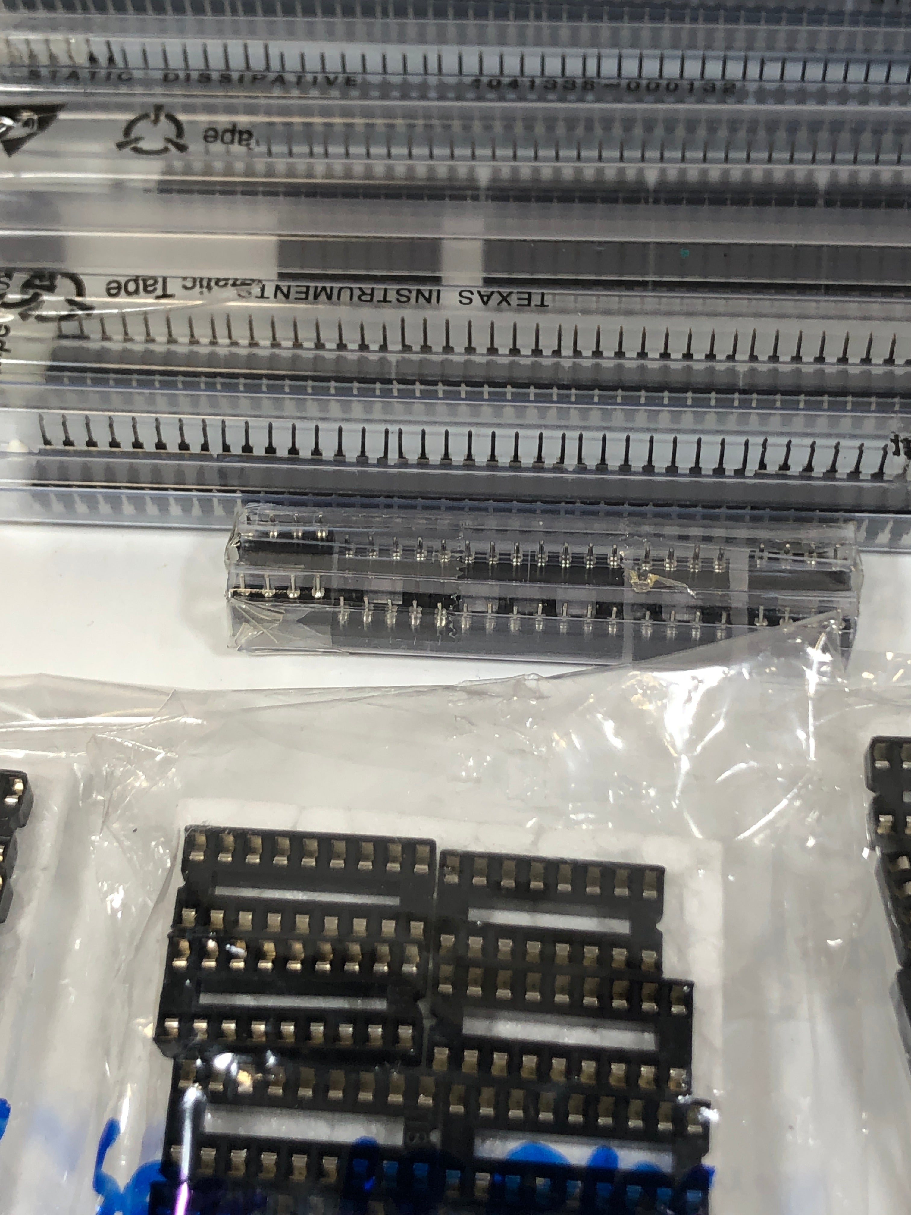 Presettable Up / Down Counters Dip Lot