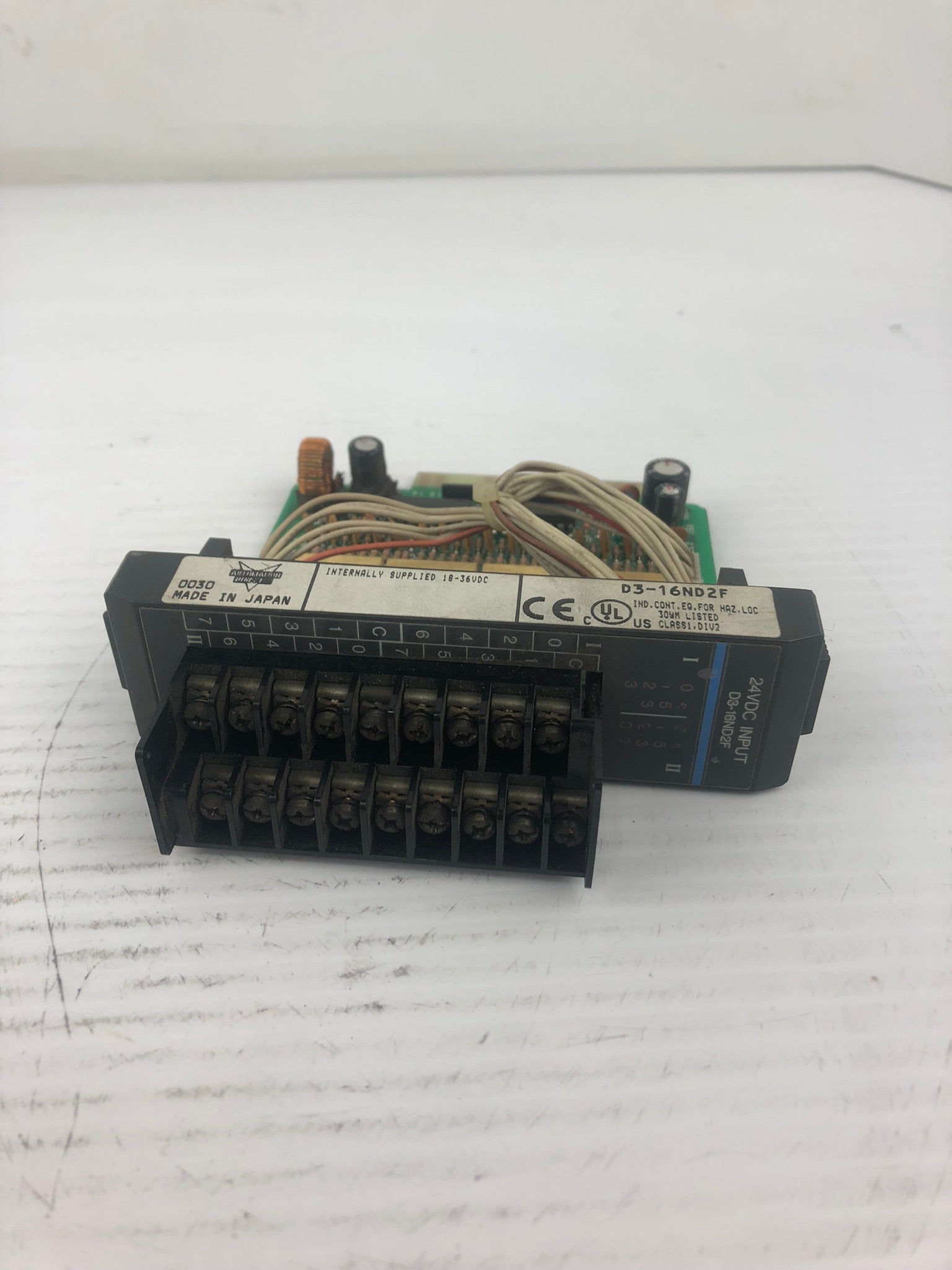 Automation Direct D3-16ND2F PLC Input Module 24VDC