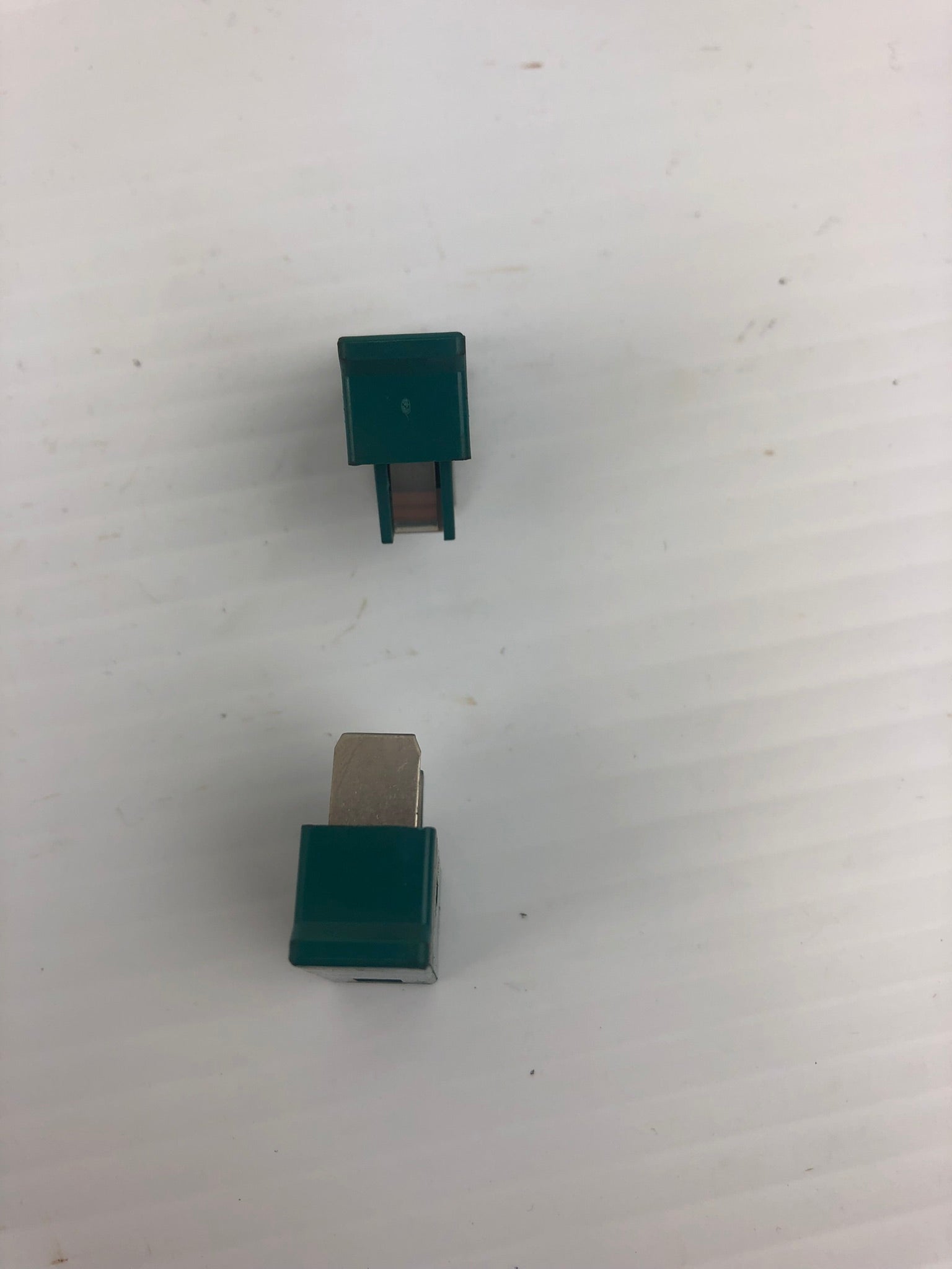 Daito GP40 Indicating Fuses 4A 250V - Lot of 2