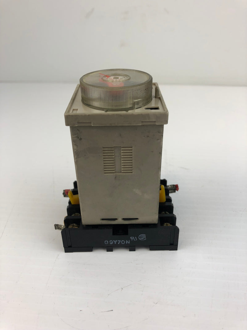 Omron H2C-8 Motor Driven Timer 6s-6h Range B with Base 09Y70N 100/110VAC