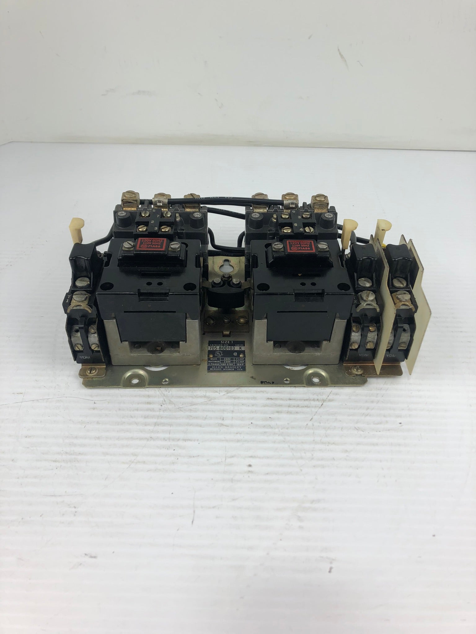 Allen-Bradley 705-B0D103 Reversing Starter Series K Size 1