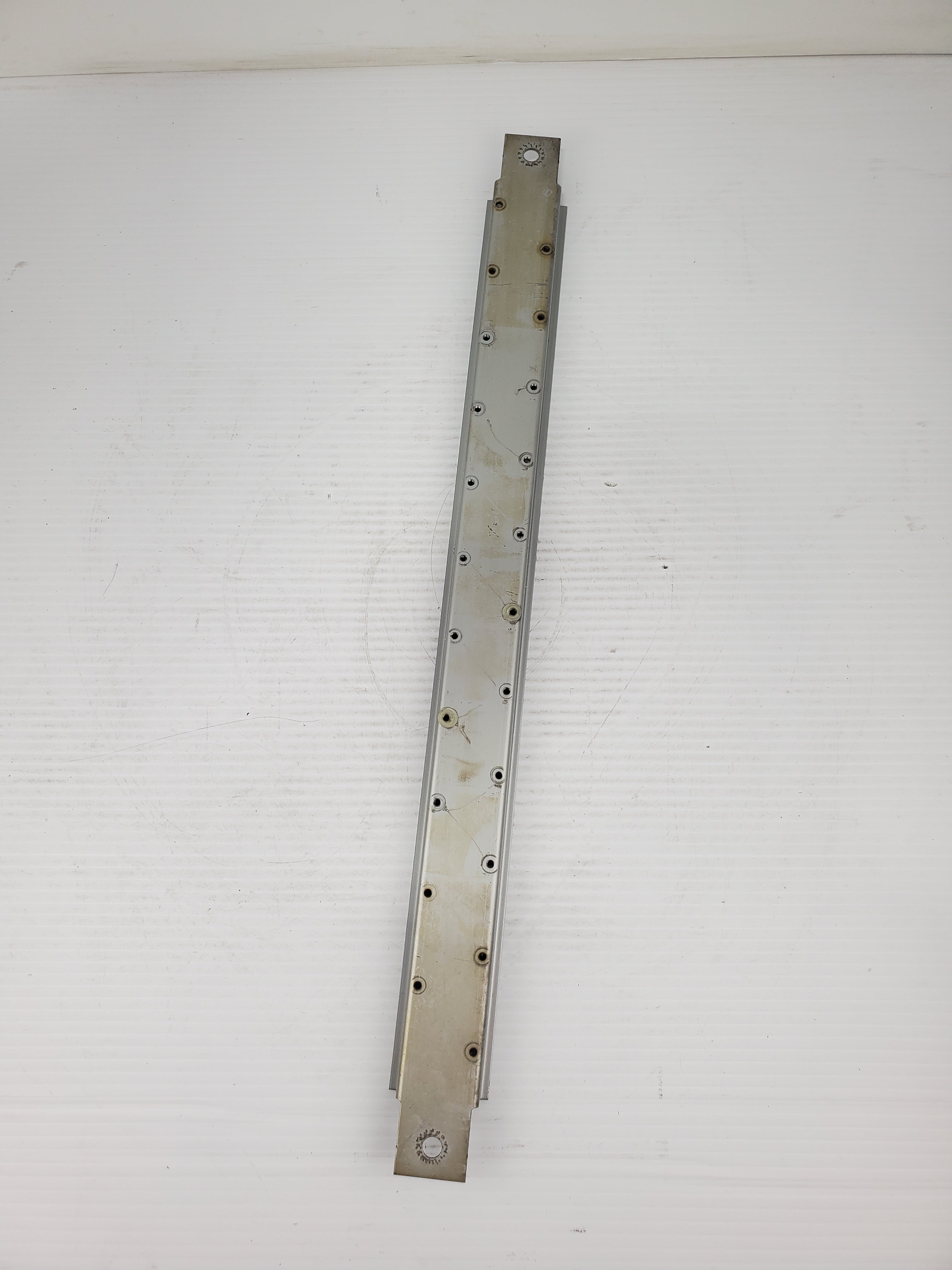 Siemens 8LX1-501 X-System Mounting Rail