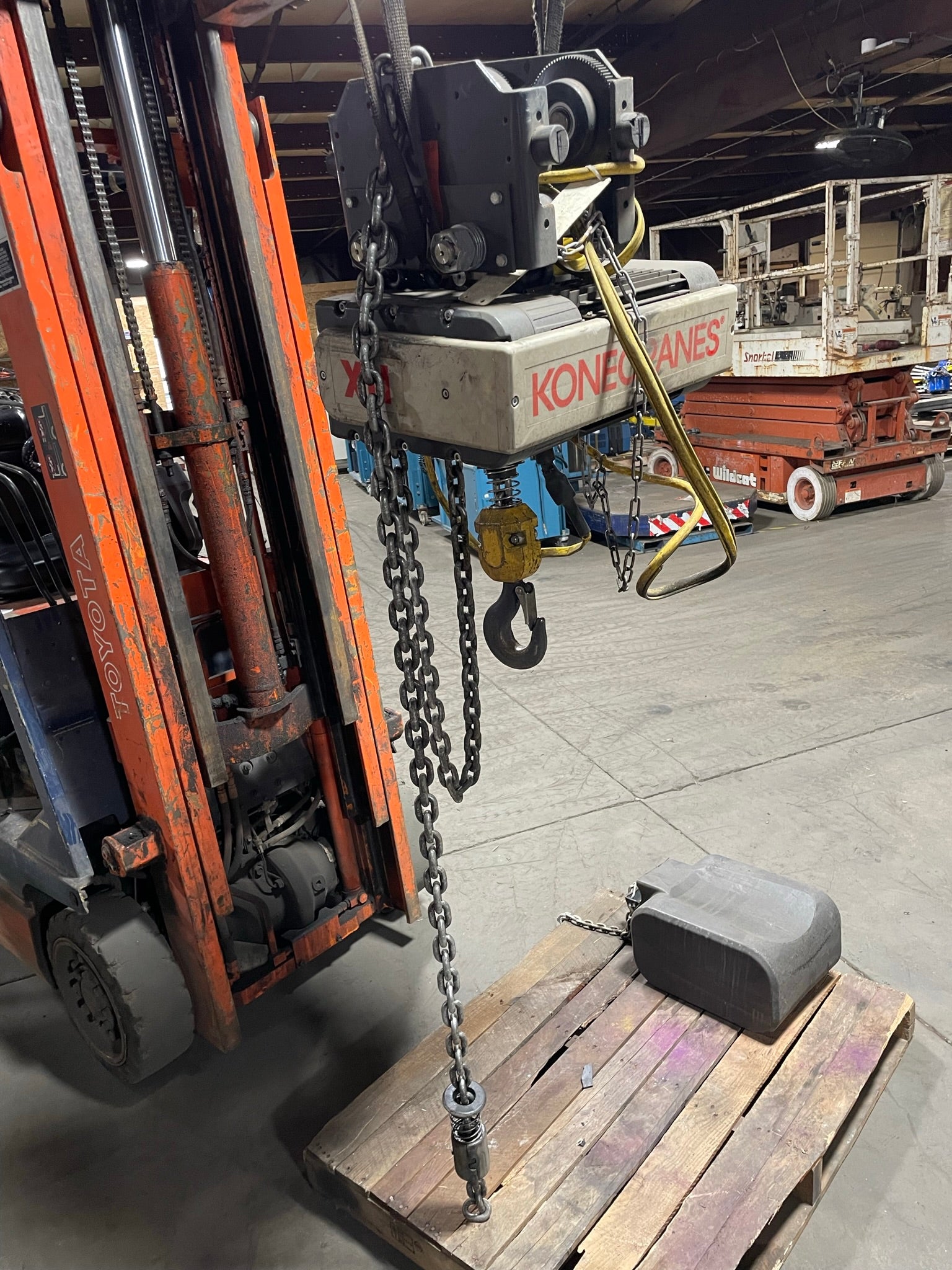 Kone Cranes XN Electric Chain Hoist with Pendant 2 Ton XN20200012M32T1C 3 Phase