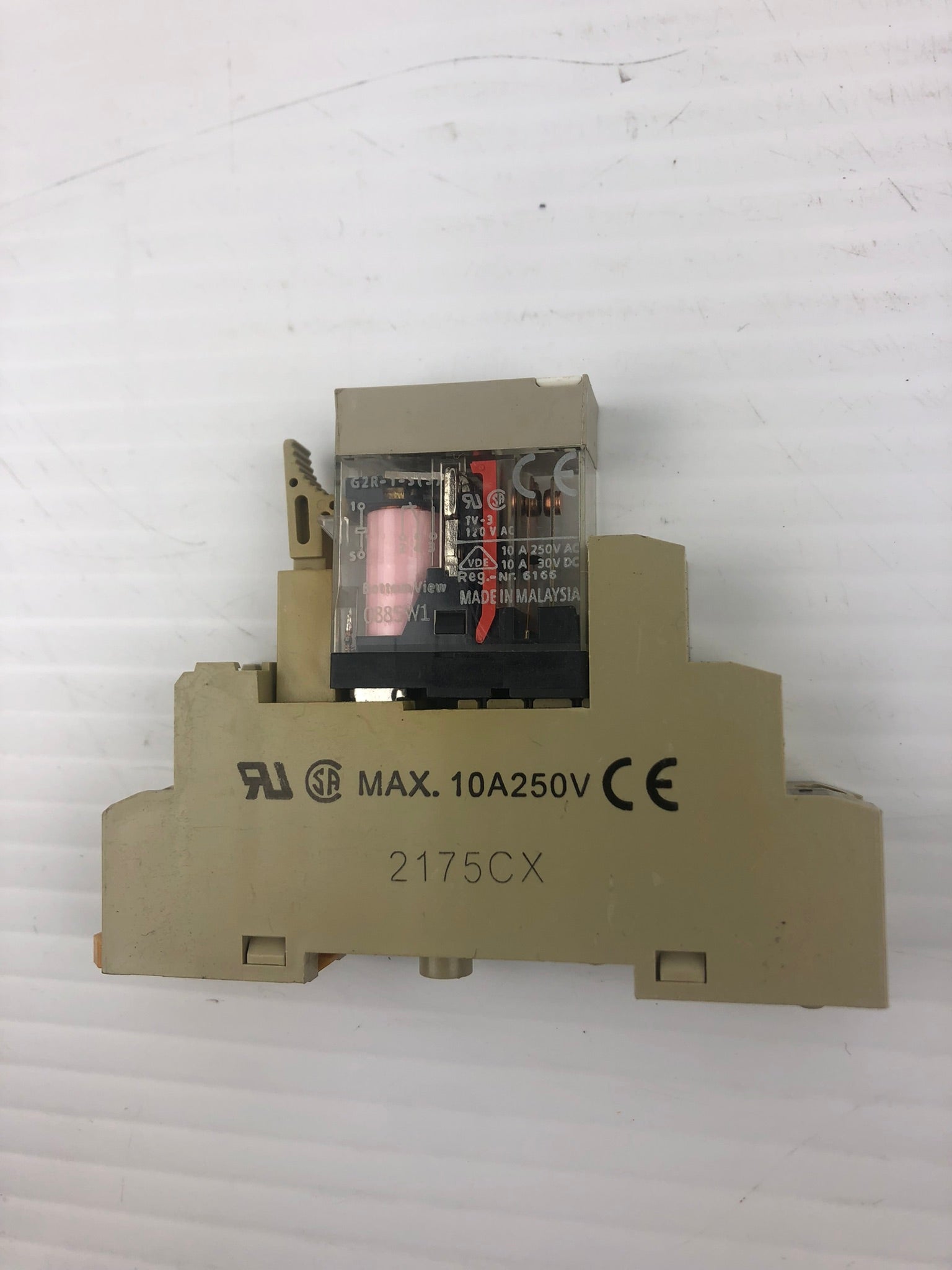 Omron G2R-1-S (S) Relay 120V with 2175CX Relay Socket