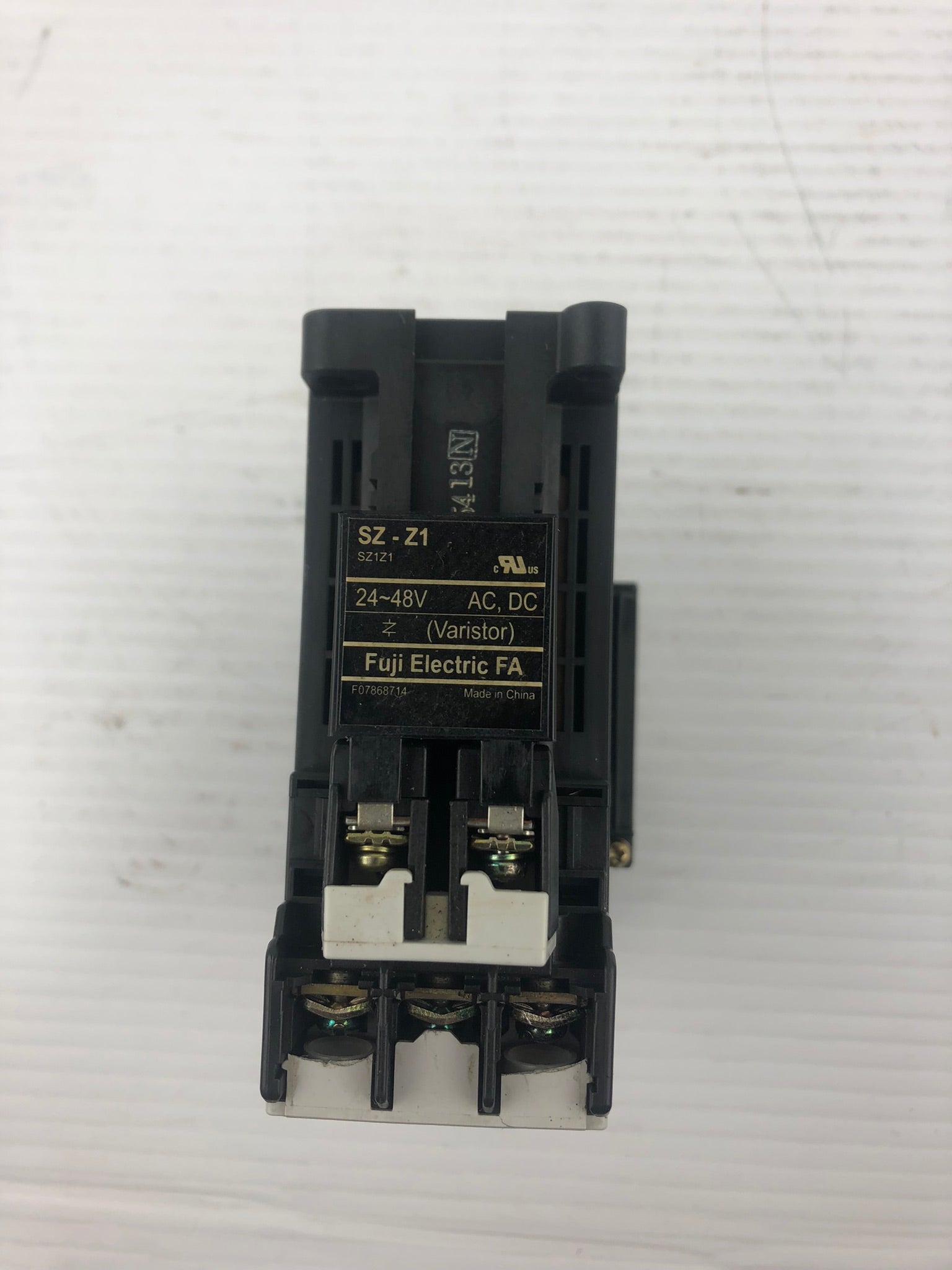Fuji SC-E02/G Contactor 3 Pole with TK-E02 Overload Relay and SZ-Z1 Coil Surge