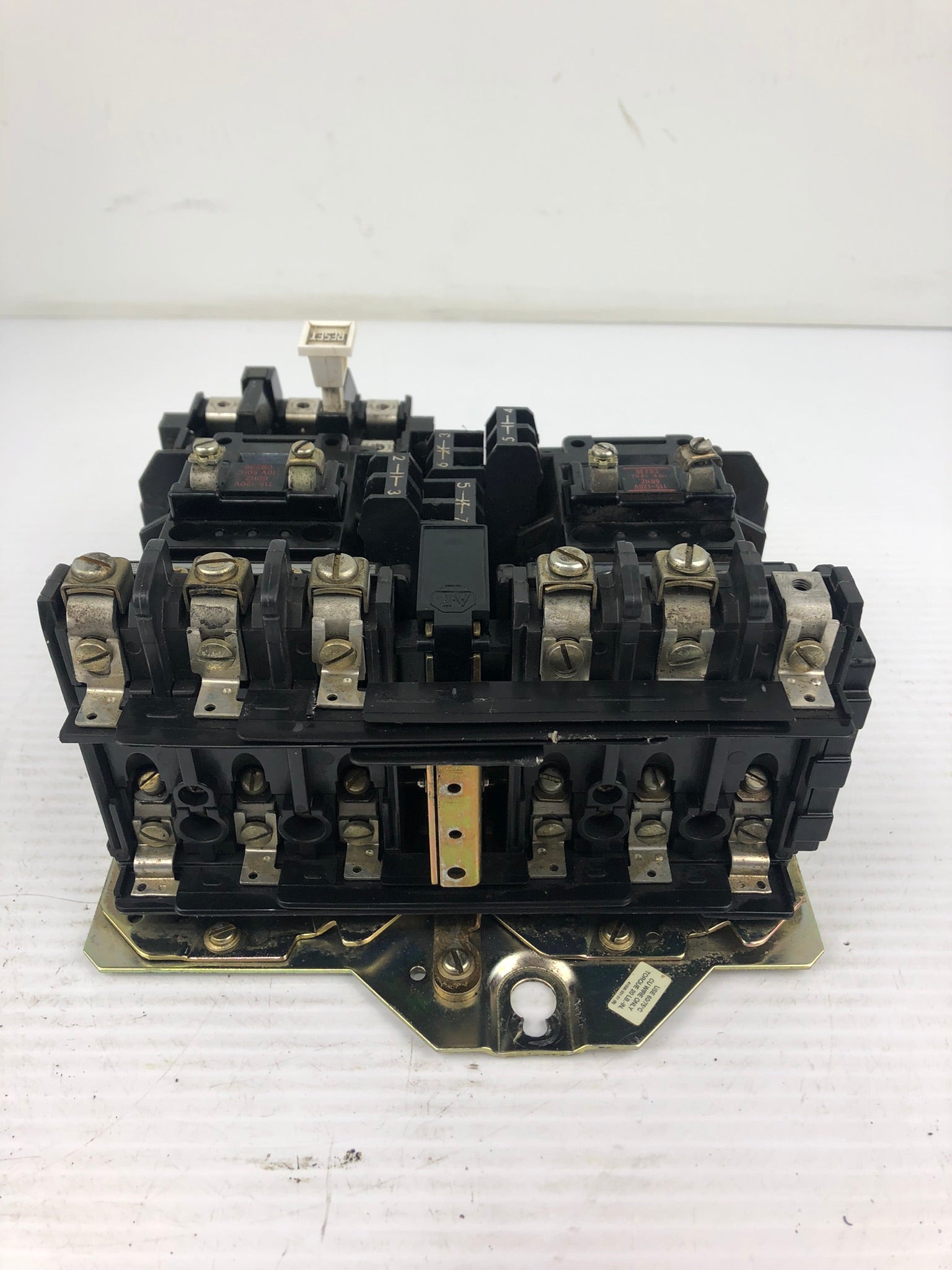 Allen-Bradley 505-B0D Reversing Motor Starter Size 1 Series C 505-BOD