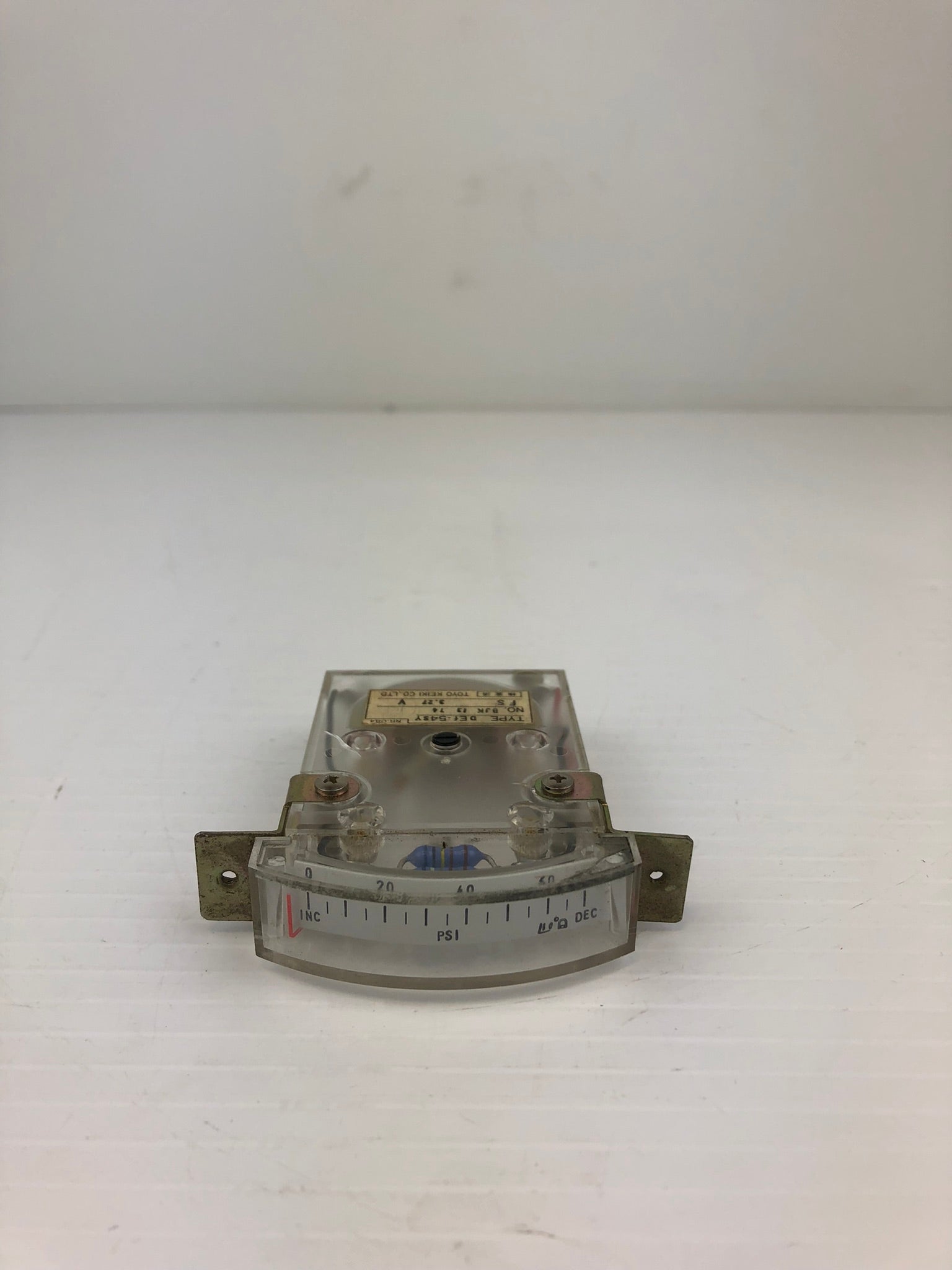 Toyo Keiki Def-54SY-NH-084 Load Meter Gauge Clear 0-INC PSI 70-DEC