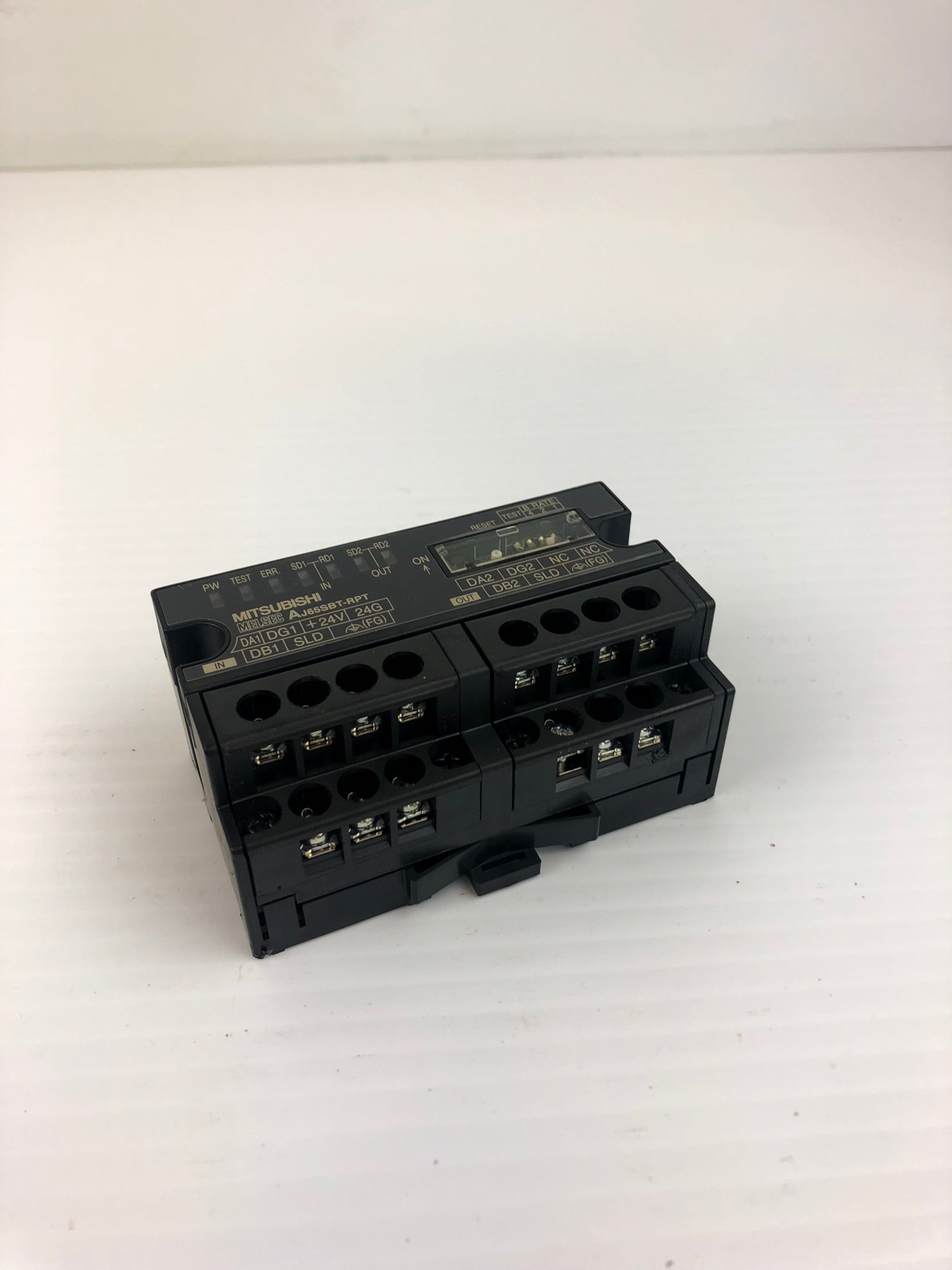 Mitsubishi AJ65SBT-RPT Repeater CC-Link Unit 24VDC 60mA