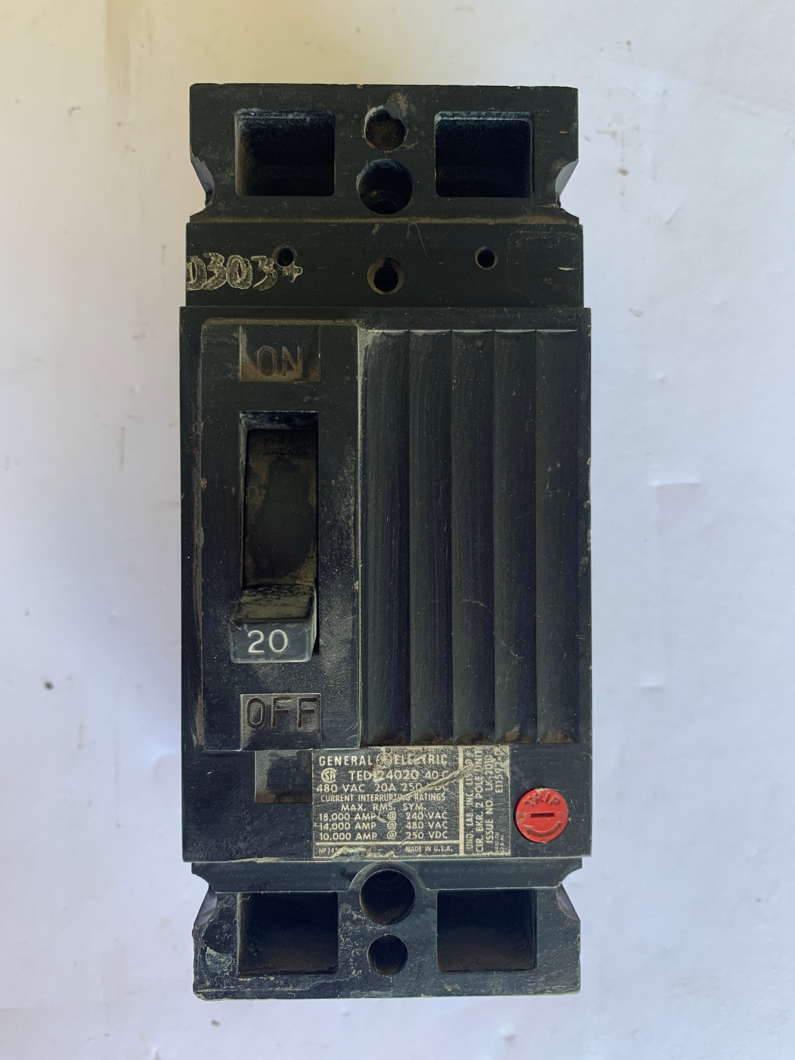 GE TED24020 Circuit Breaker 20 Amp