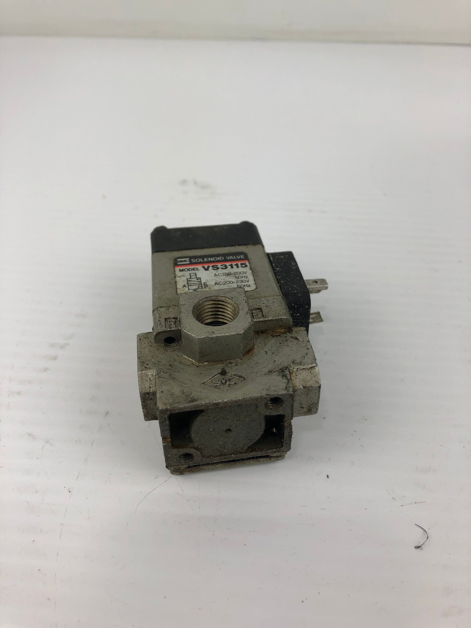 SMC VS3115 Solenoid Valve AC180-200V 50 Hz / AC200-230V 60Hz