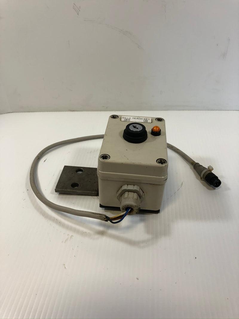 Industrial Safety Teach Key On/Off Lock Switch with Left Mount and KRL-45/CM