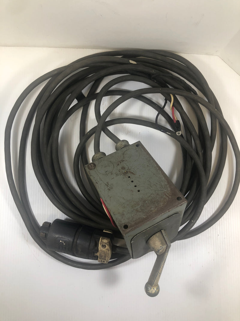 Allen-Bradley Reversing Drum Switch 350-BAV-B with Hubbell 21415B and Cable