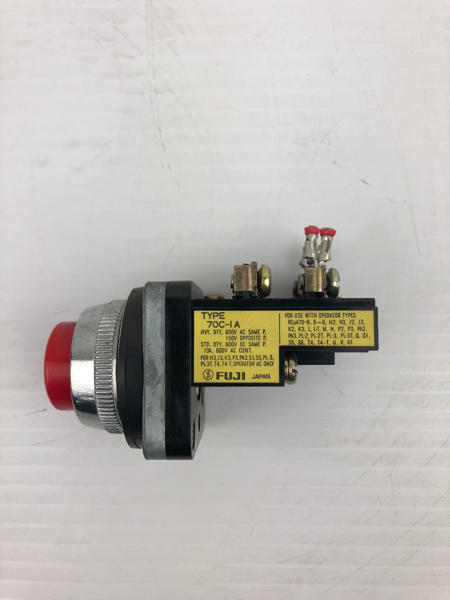 Fuji 70C-IA Reset Push Button Red 600VAC 600VDC