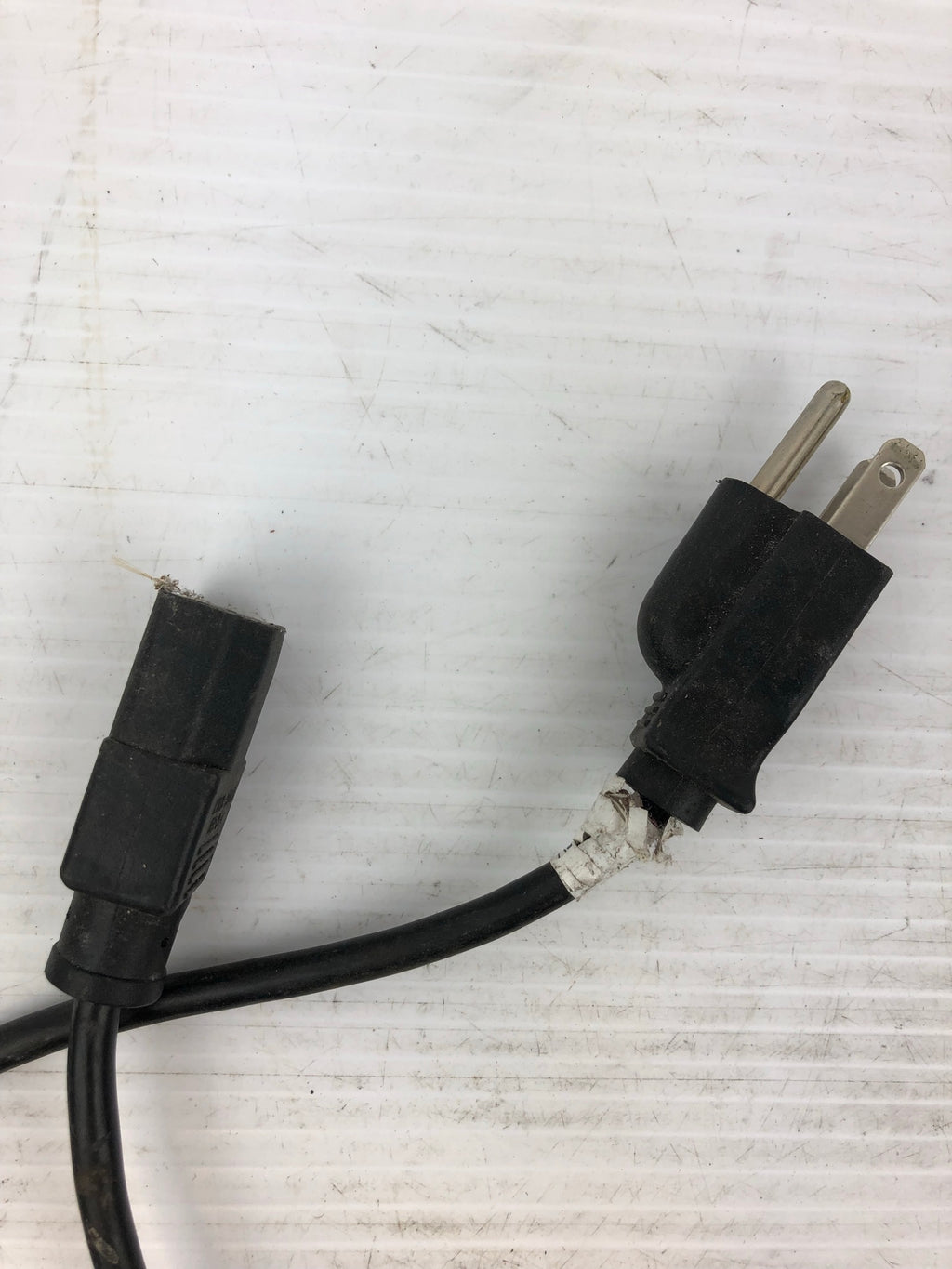 KingCord KC003 AC/DC Power Cable/Supply LL57870 E85554 10A 125V