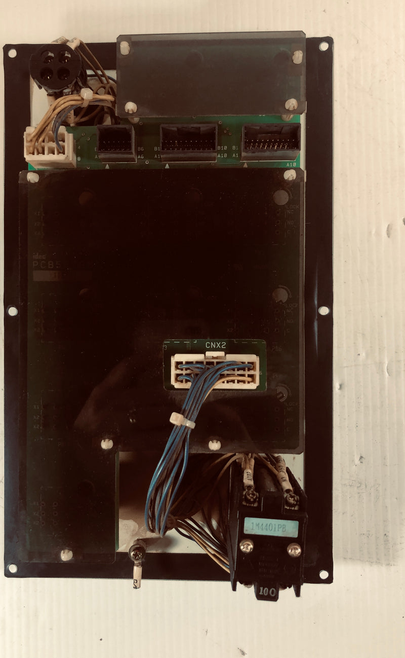 Idec Izumi ZY1C-SS3423 Type 11X31 Control Panel