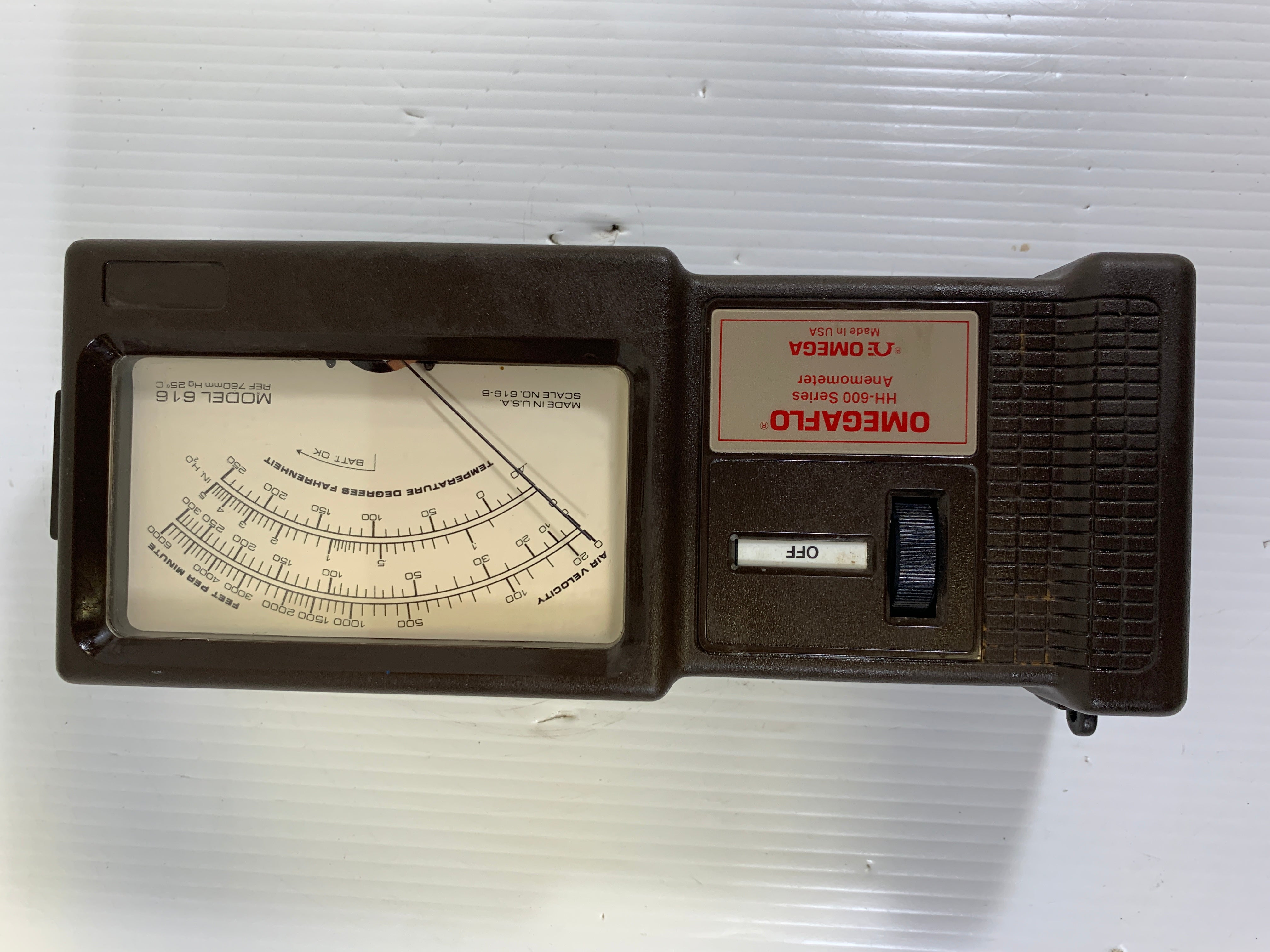 Omegaflo Anemometer HH-600