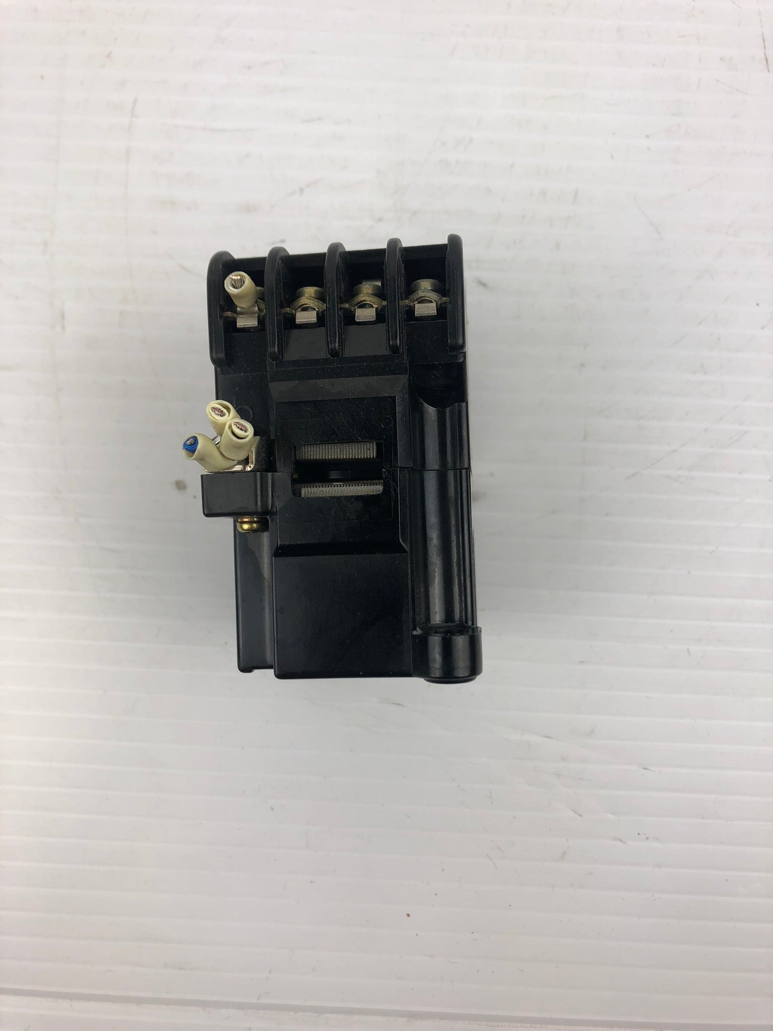 Fuji Electric 1RH431 Contactor 300V AC SRC50-3 UL