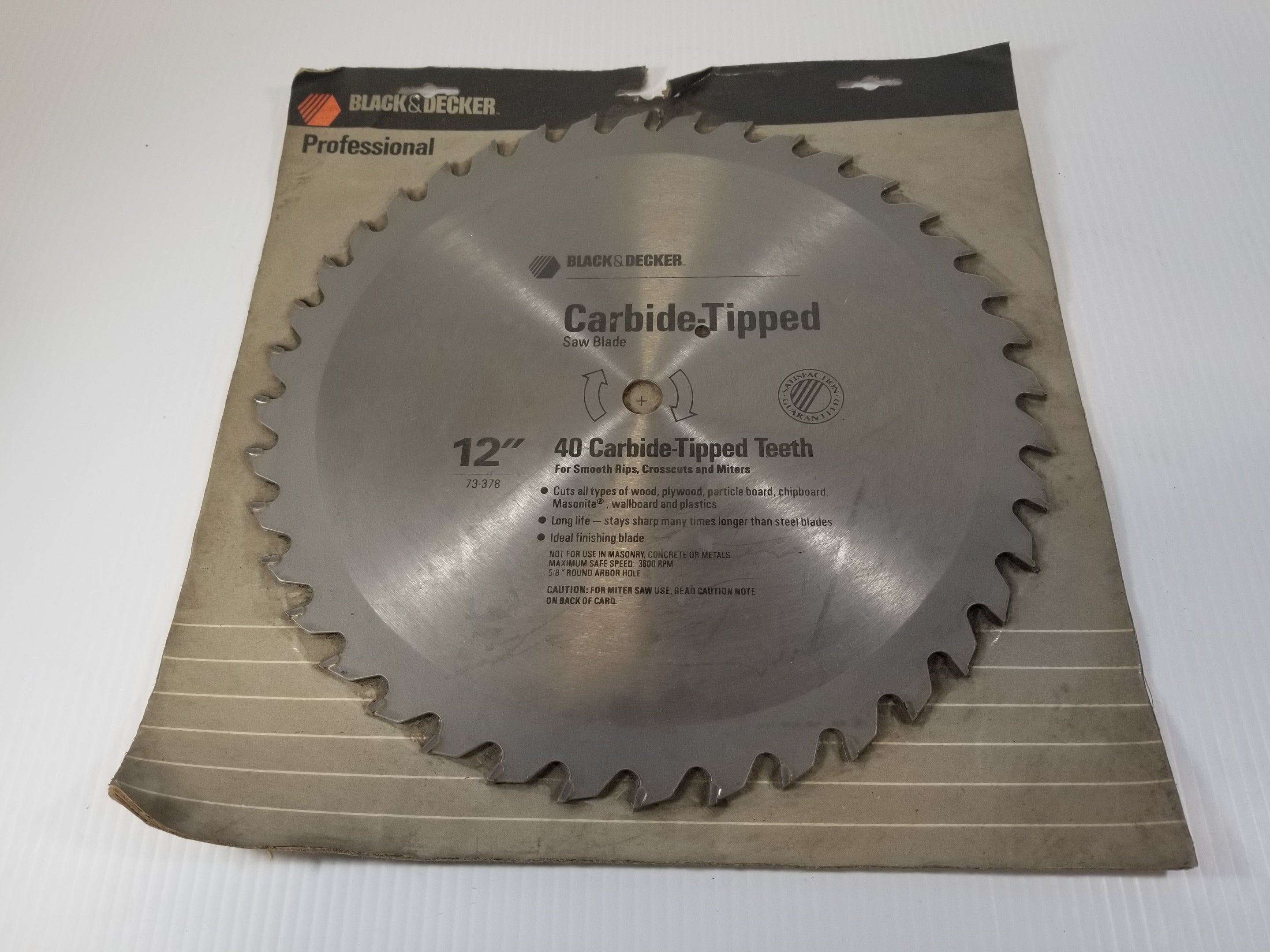 Black & Decker 73-378 Carbide Tipped Saw Blade 40 Teeth 12"
