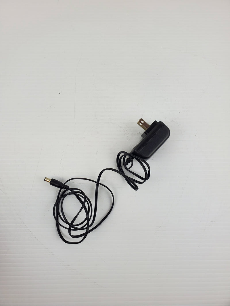 DYS DYS052-050100-10414B AC-DC Adapter DYS052-050100W-1