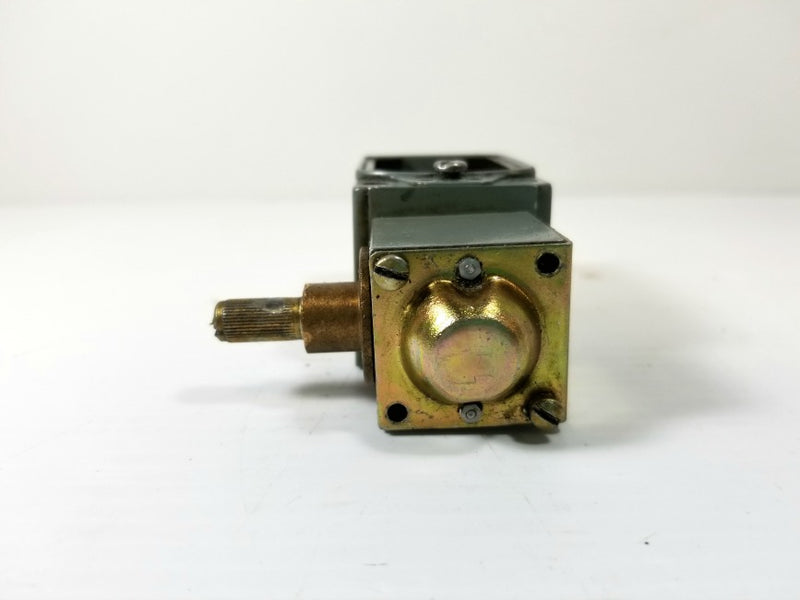 Allen Bradley Z-16068 Operator Head and Receptacle