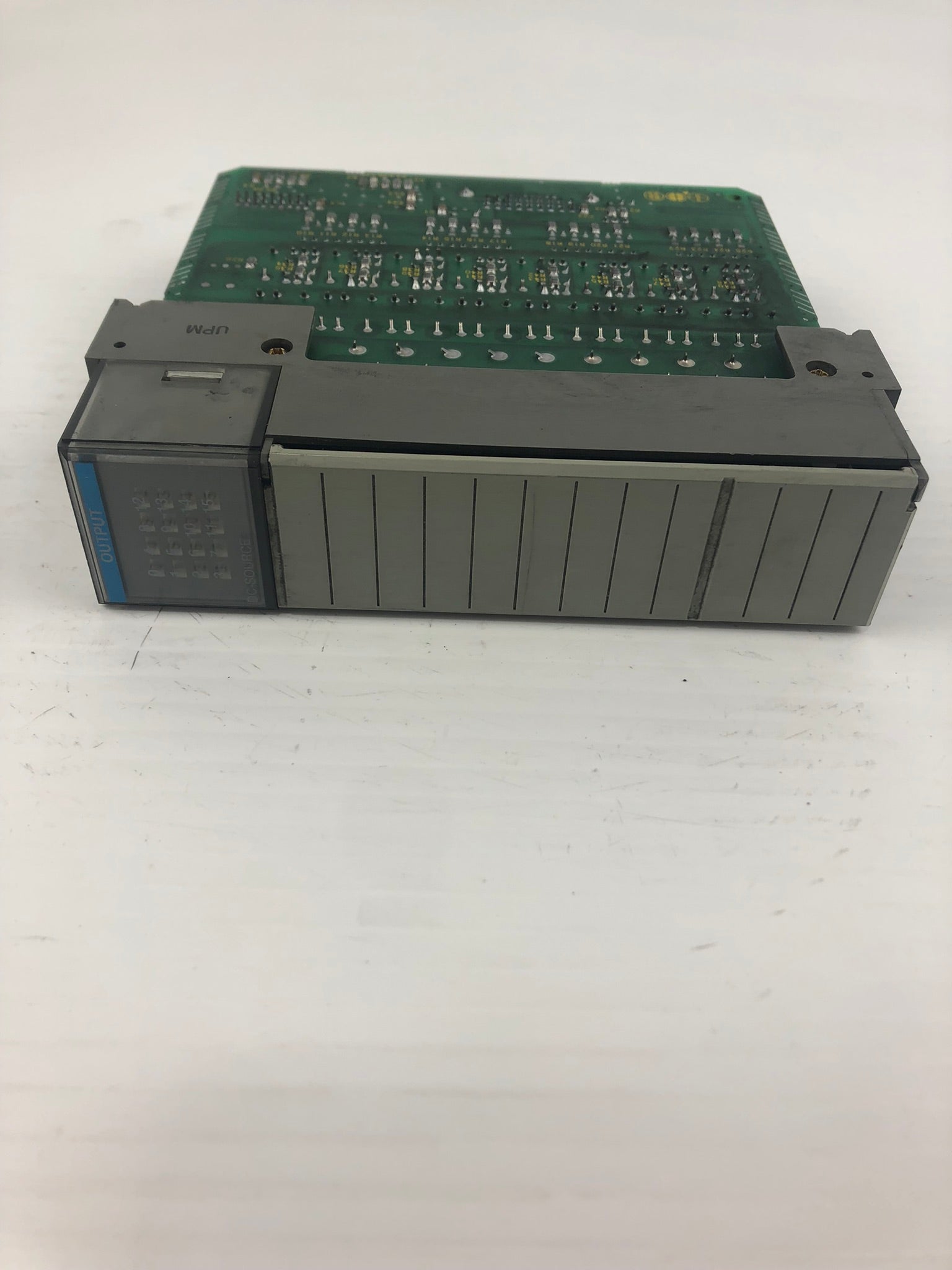 Allen-Bradley 1746-0B16 Series C Output Module SLC 500 (with Cover)