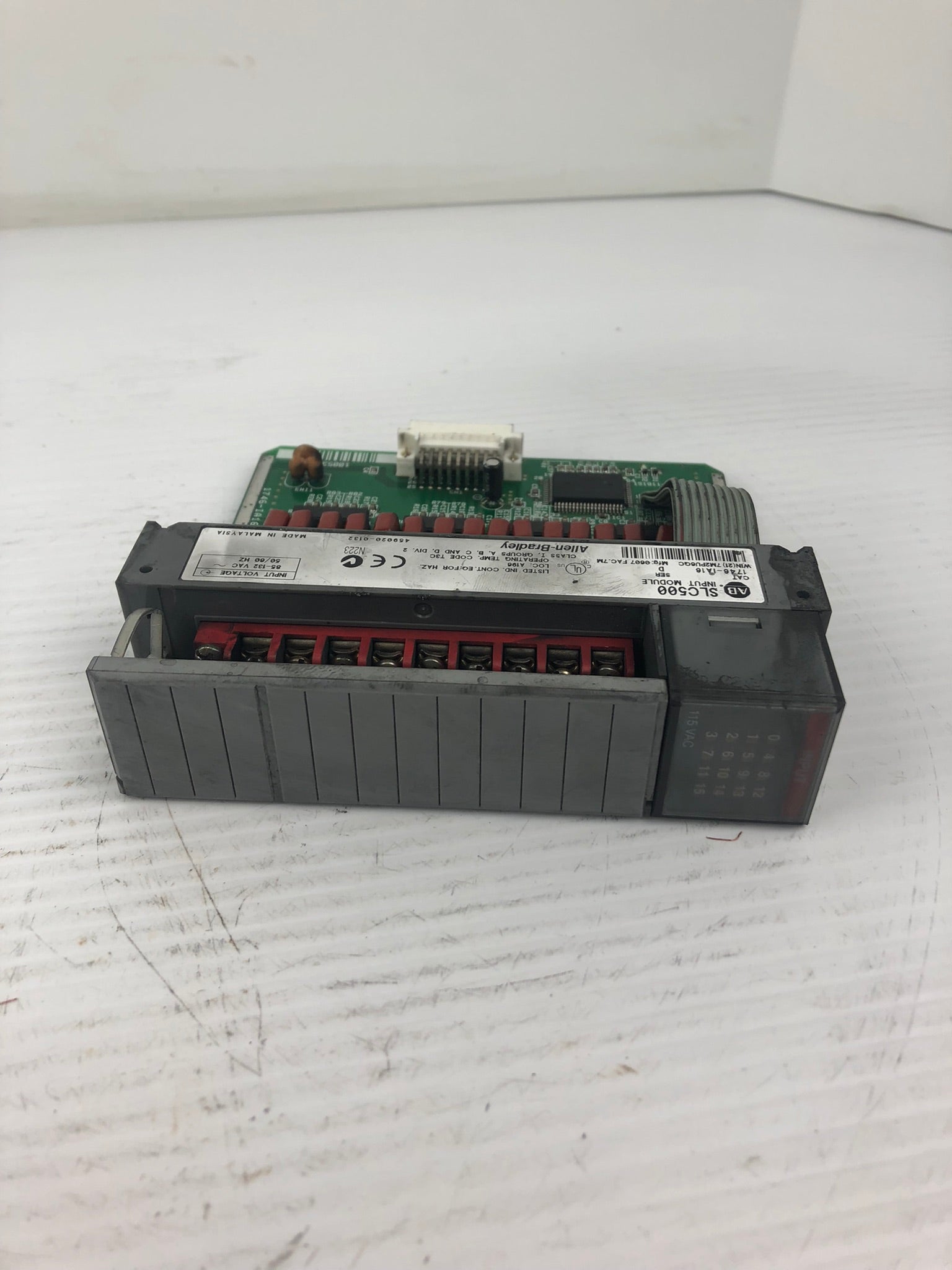 Allen-Bradley 1746-IA16 Input Module Series D SLC 500 - With Door