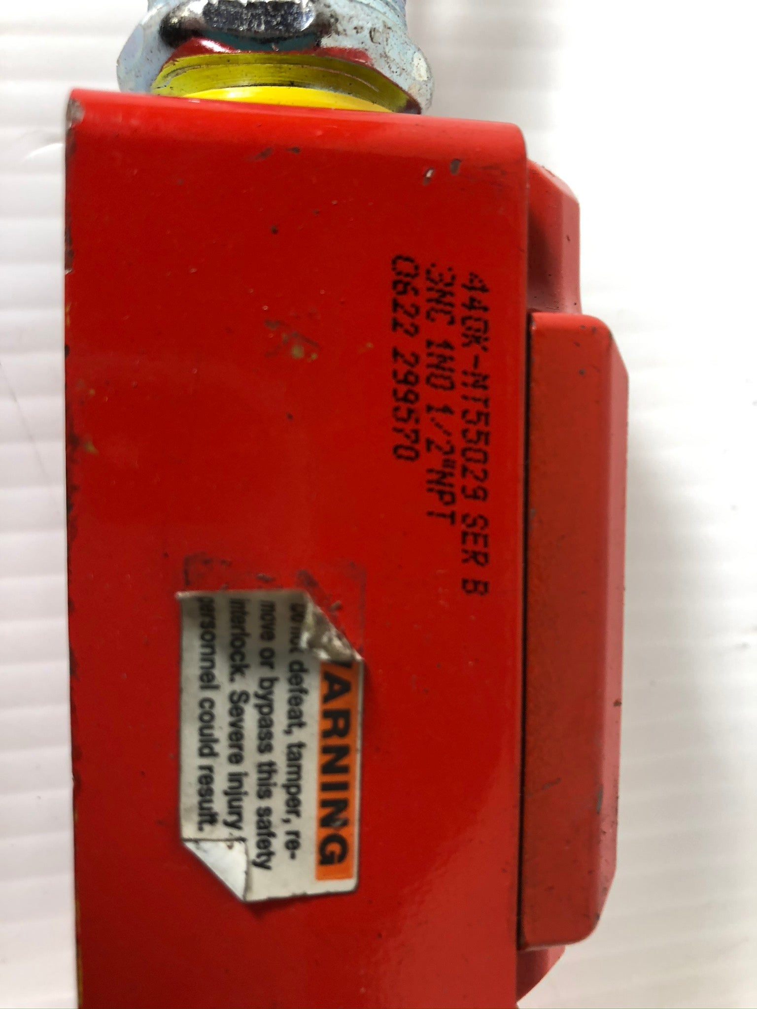 Allen-Bradley 440K-MT55029 Series B MT-GD2 Guardmaster Safety Interlock Switch