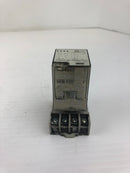 Allen-Bradley 700-HA32Z24 Relay Series D with Base 700-HN125 Series A 10A 600V