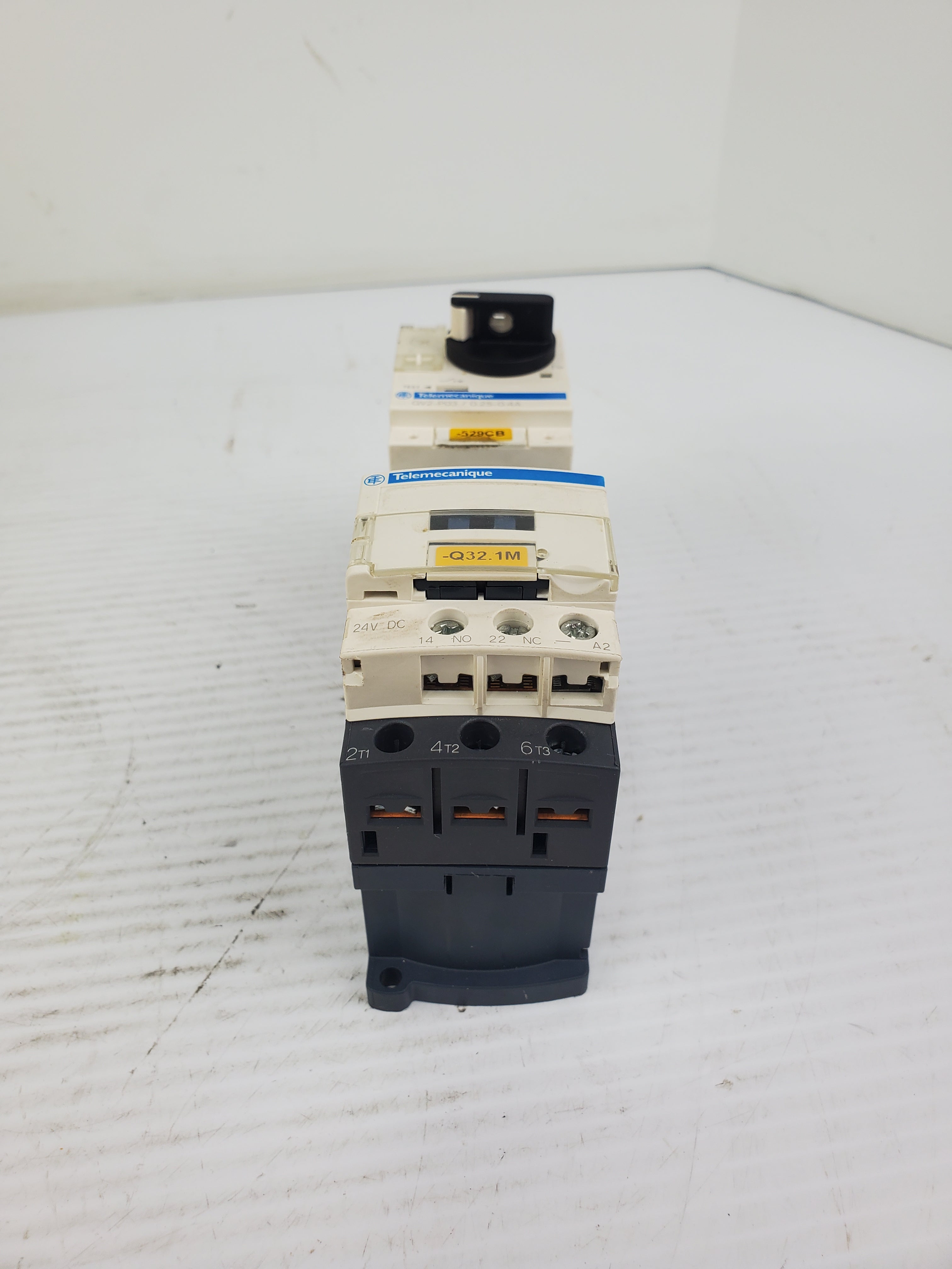 Telemecanique GV2-P03/0.25-0.4A Motor Circuit Breaker with LC1D09 Contactor