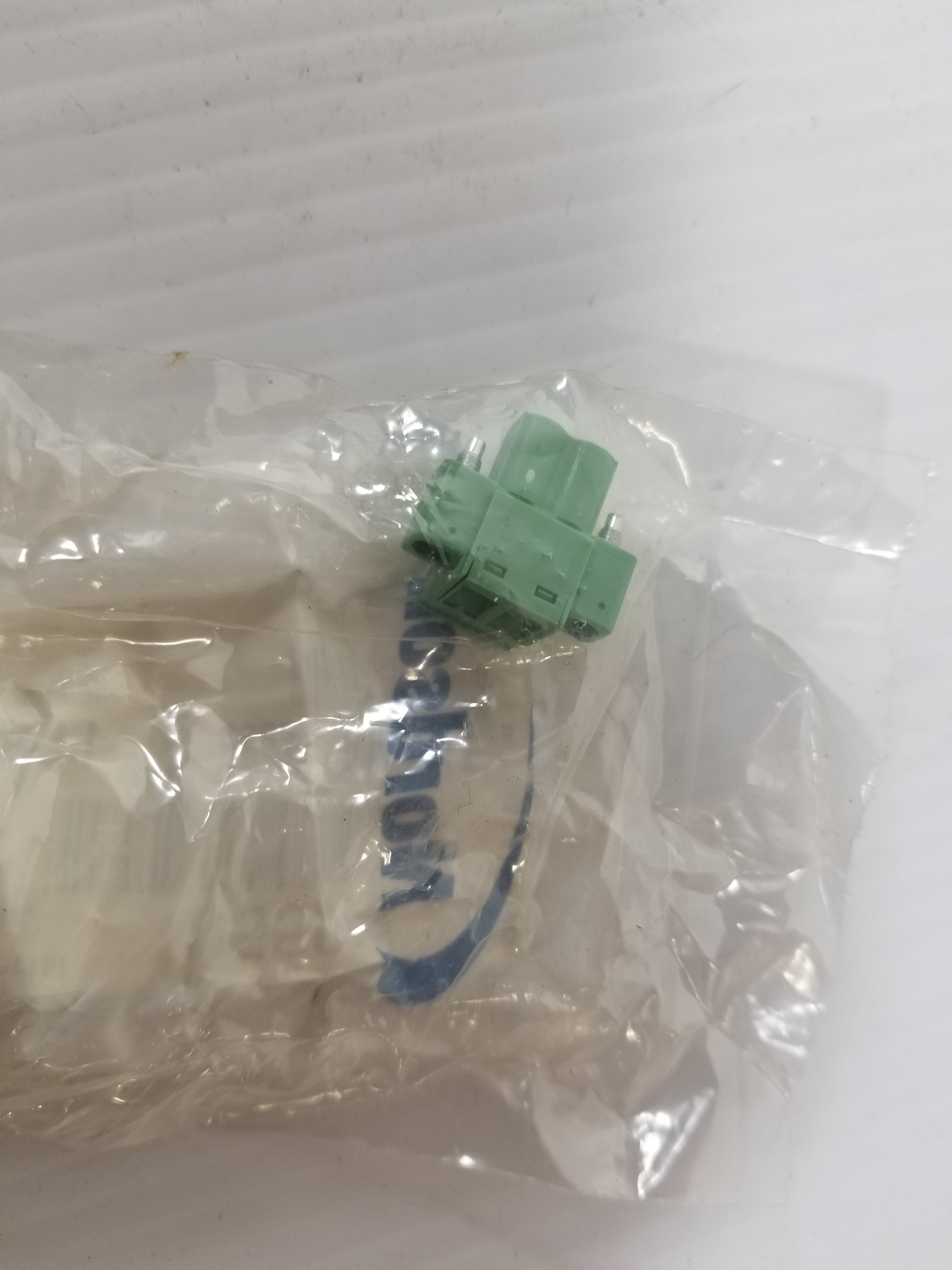 Nordson 1055983 Electrical Connector