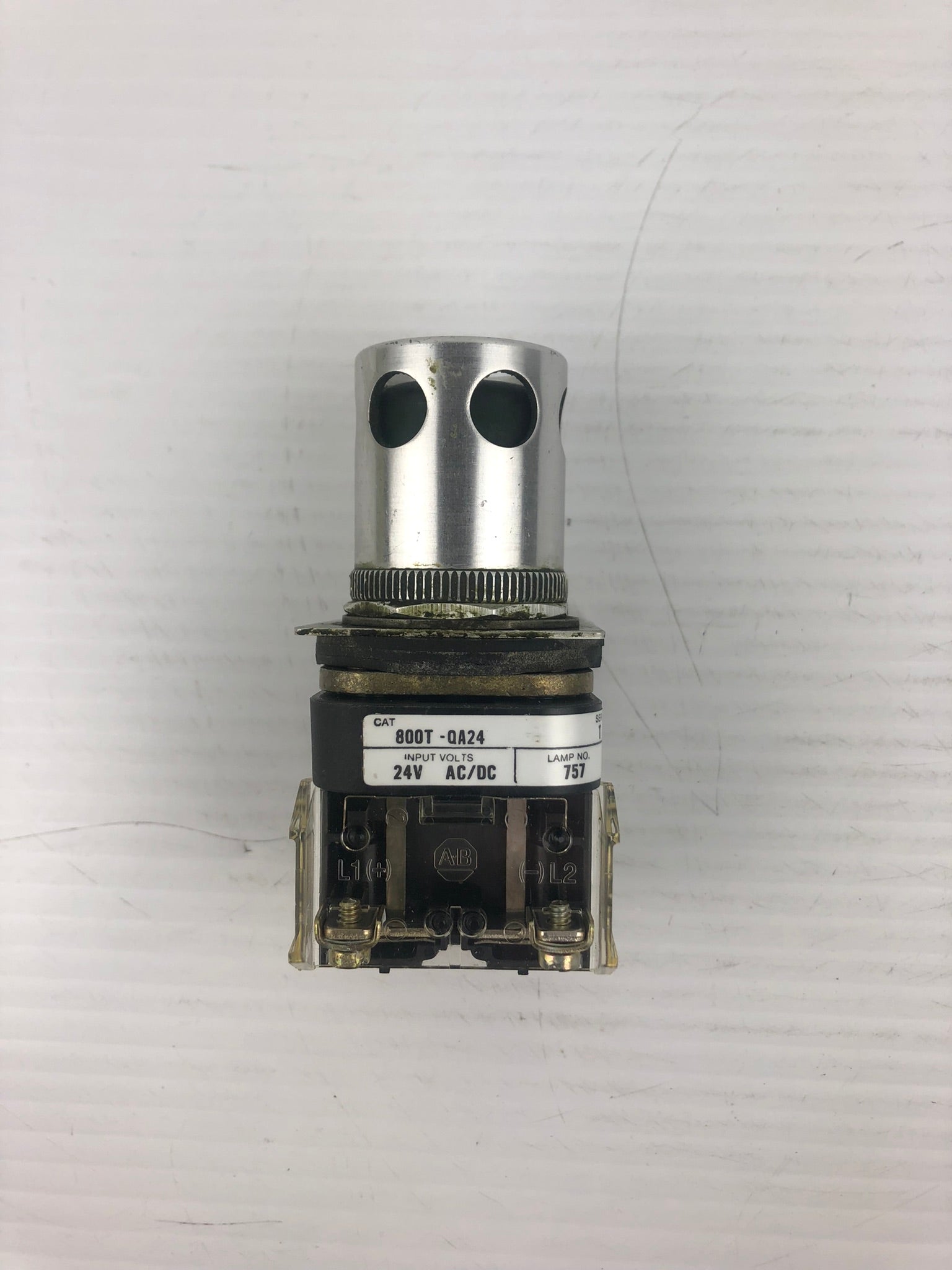 Allen-Bradley 800T-QA24 Push Button Power On 24V Series T Green